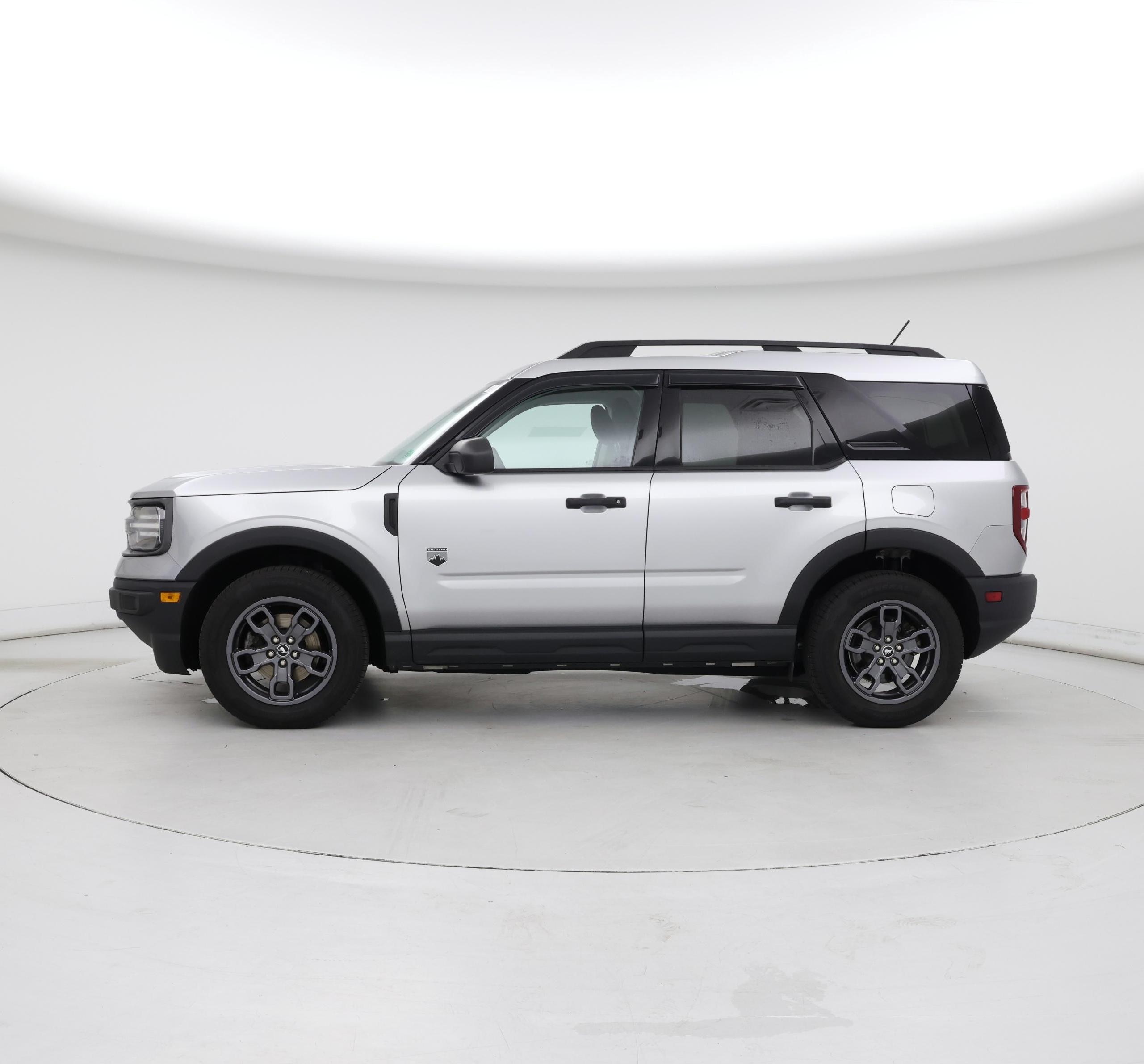 Thumbnail: 2022 Ford Bronco Sport - 3