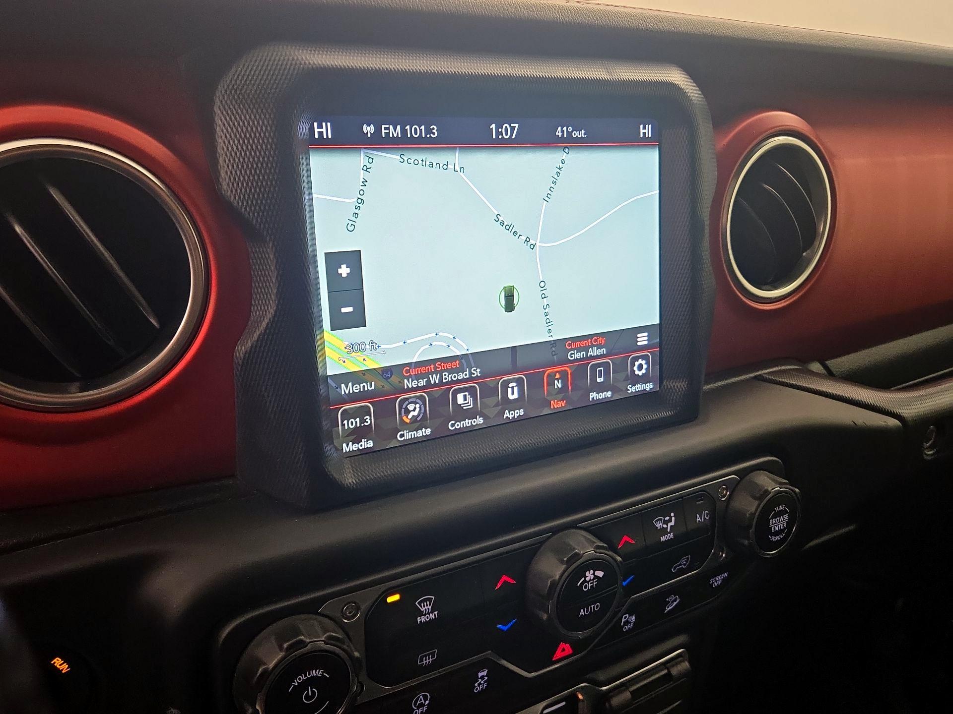 Thumbnail: 2020 Jeep Wrangler - 14