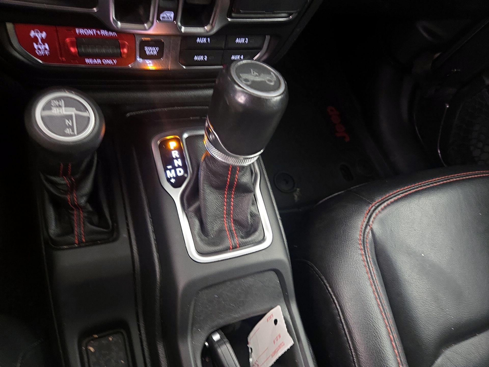 Thumbnail: 2020 Jeep Wrangler - 18