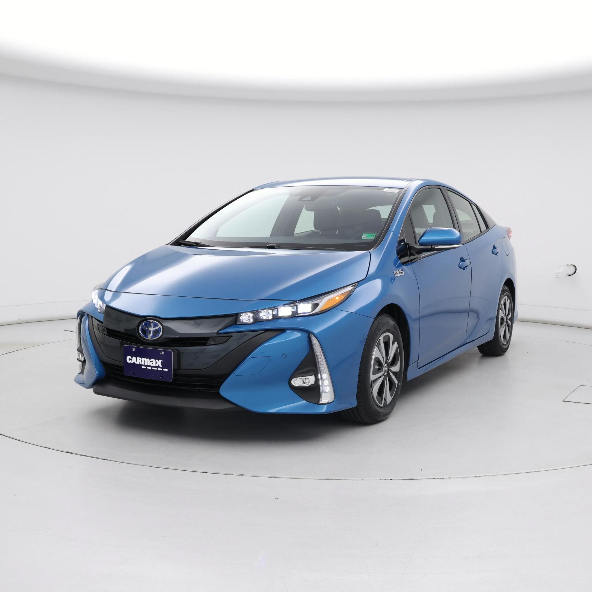 Thumbnail: 2018 Toyota Prius Prime - 4