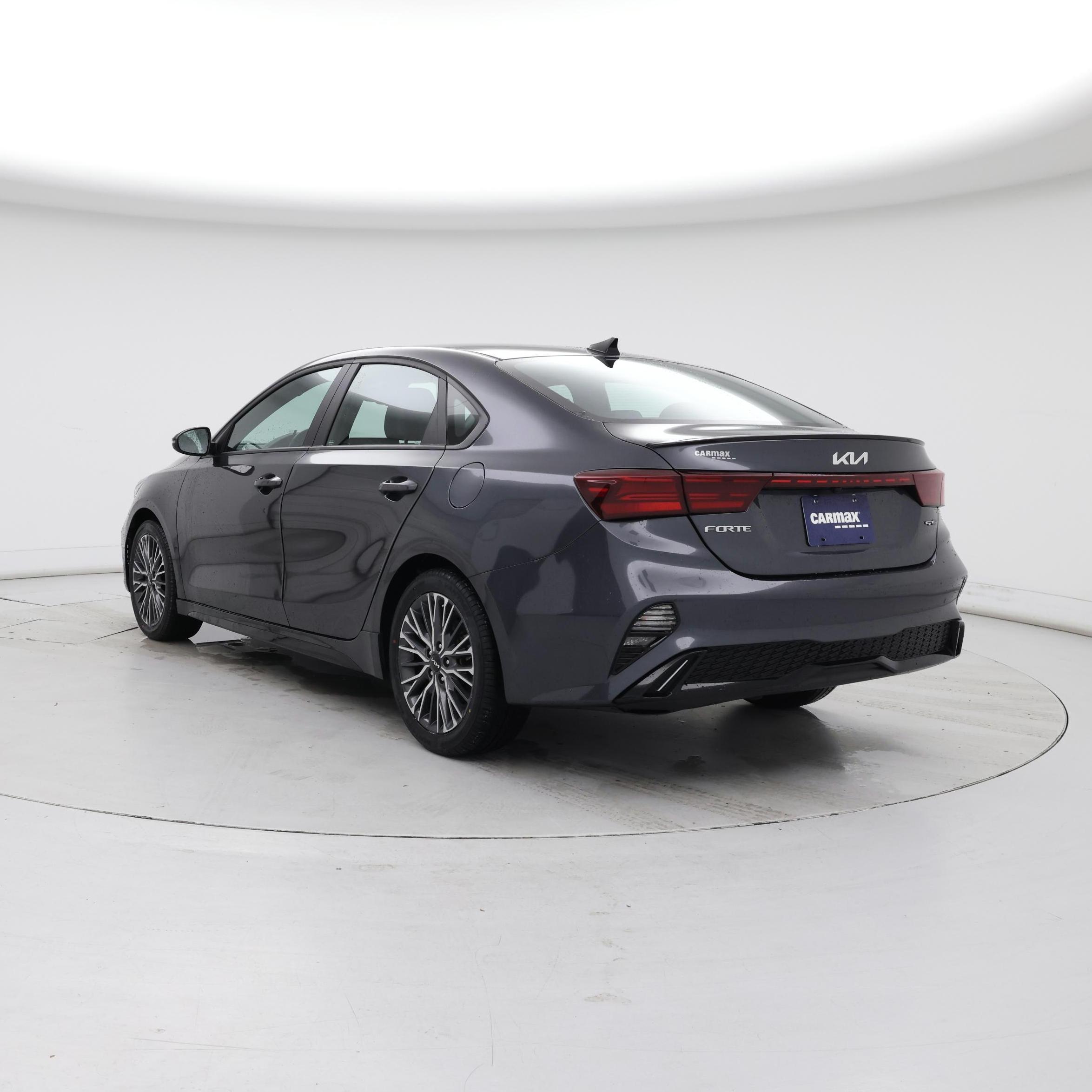 Thumbnail: 2022 Kia Forte - 2