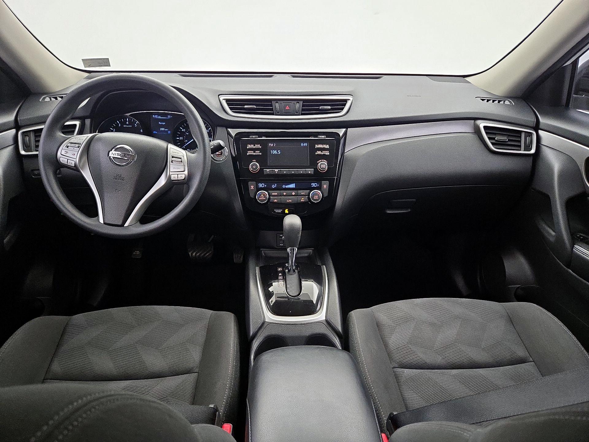 Thumbnail: 2016 Nissan Rogue - 9