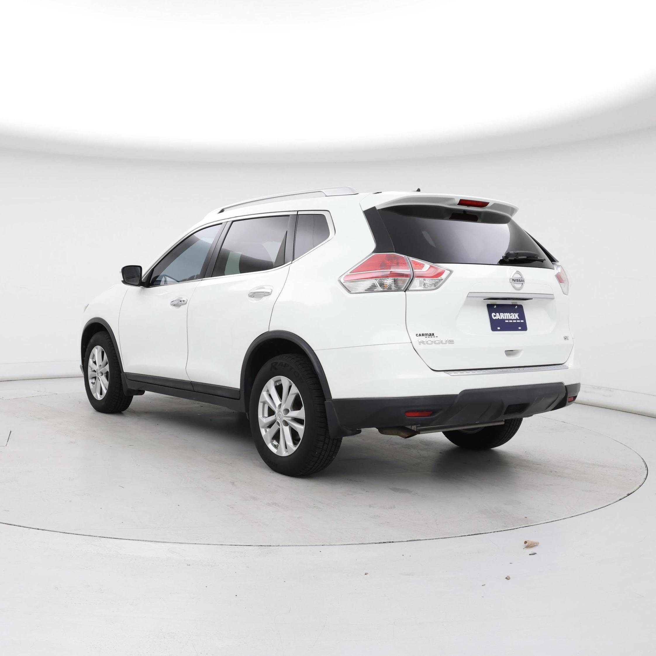 Thumbnail: 2016 Nissan Rogue - 2