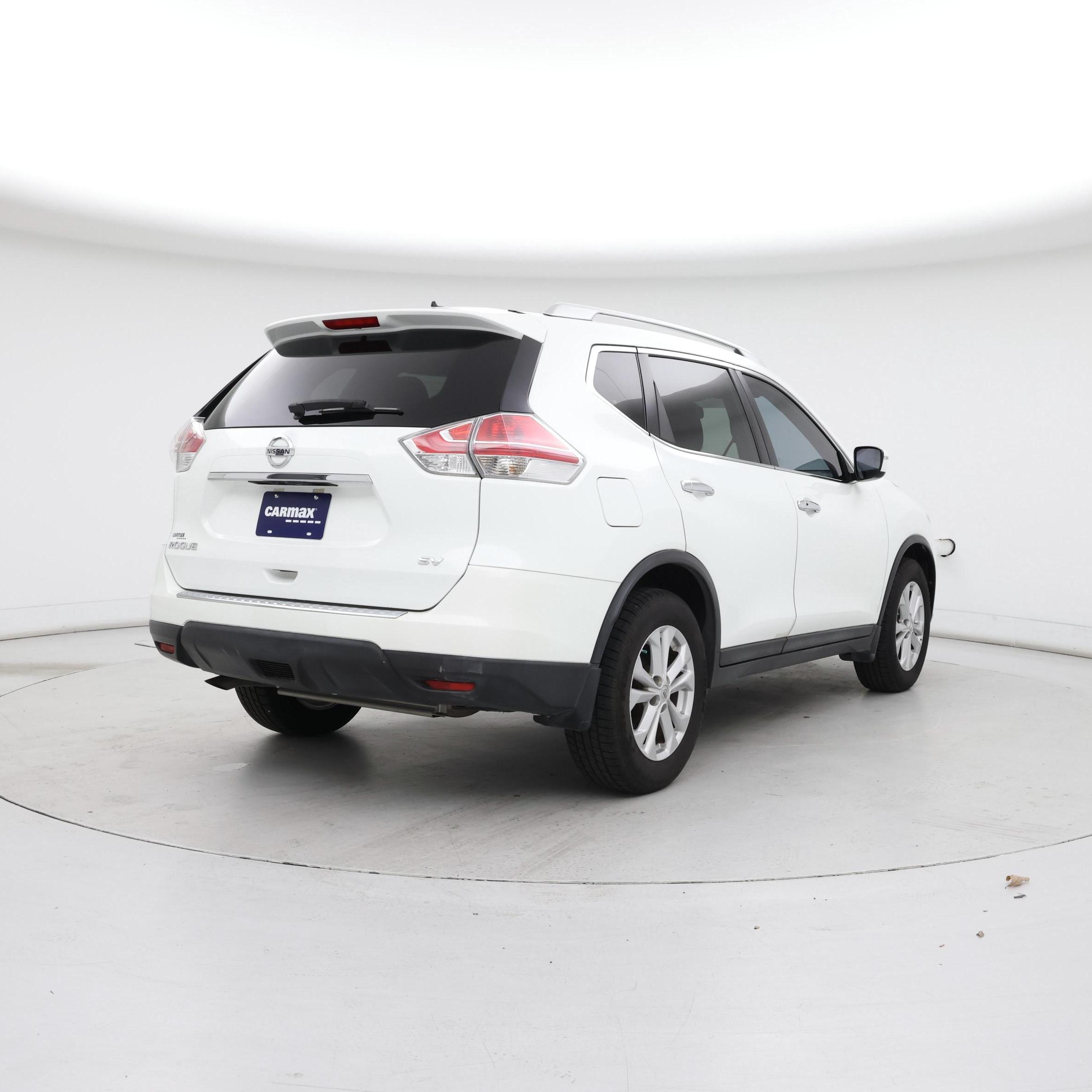 Thumbnail: 2016 Nissan Rogue - 8