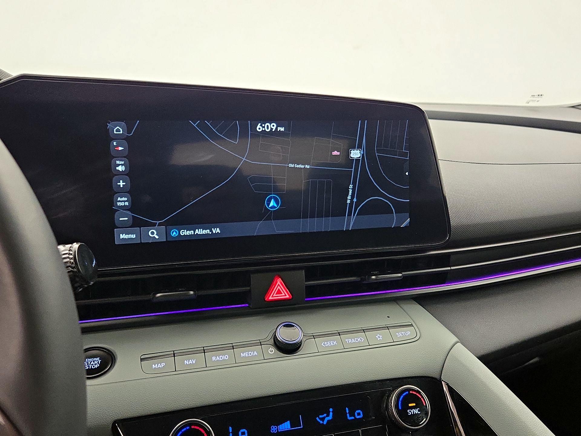 Thumbnail: 2024 Hyundai Elantra - 14