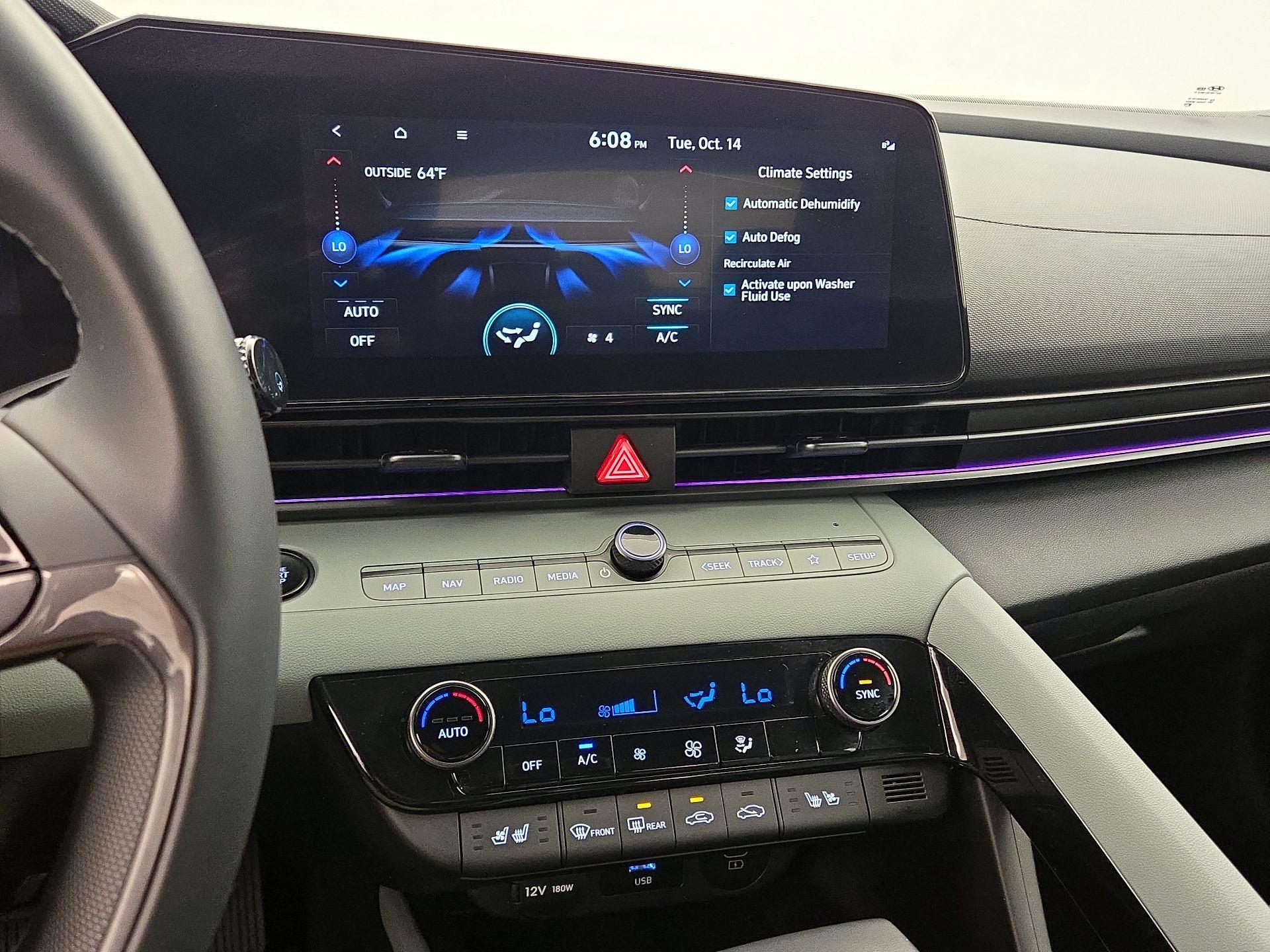 Thumbnail: 2024 Hyundai Elantra - 17