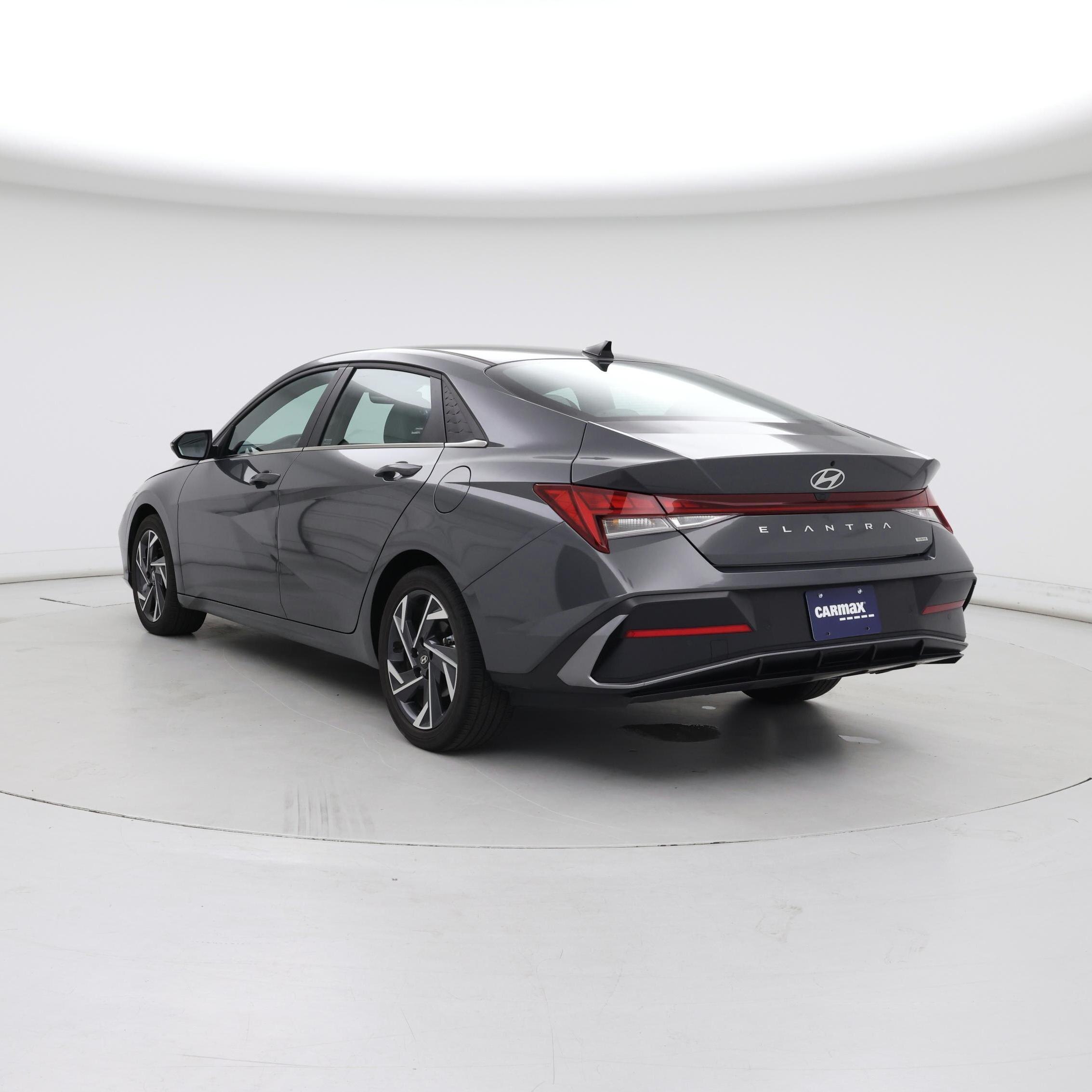 Thumbnail: 2024 Hyundai Elantra - 2