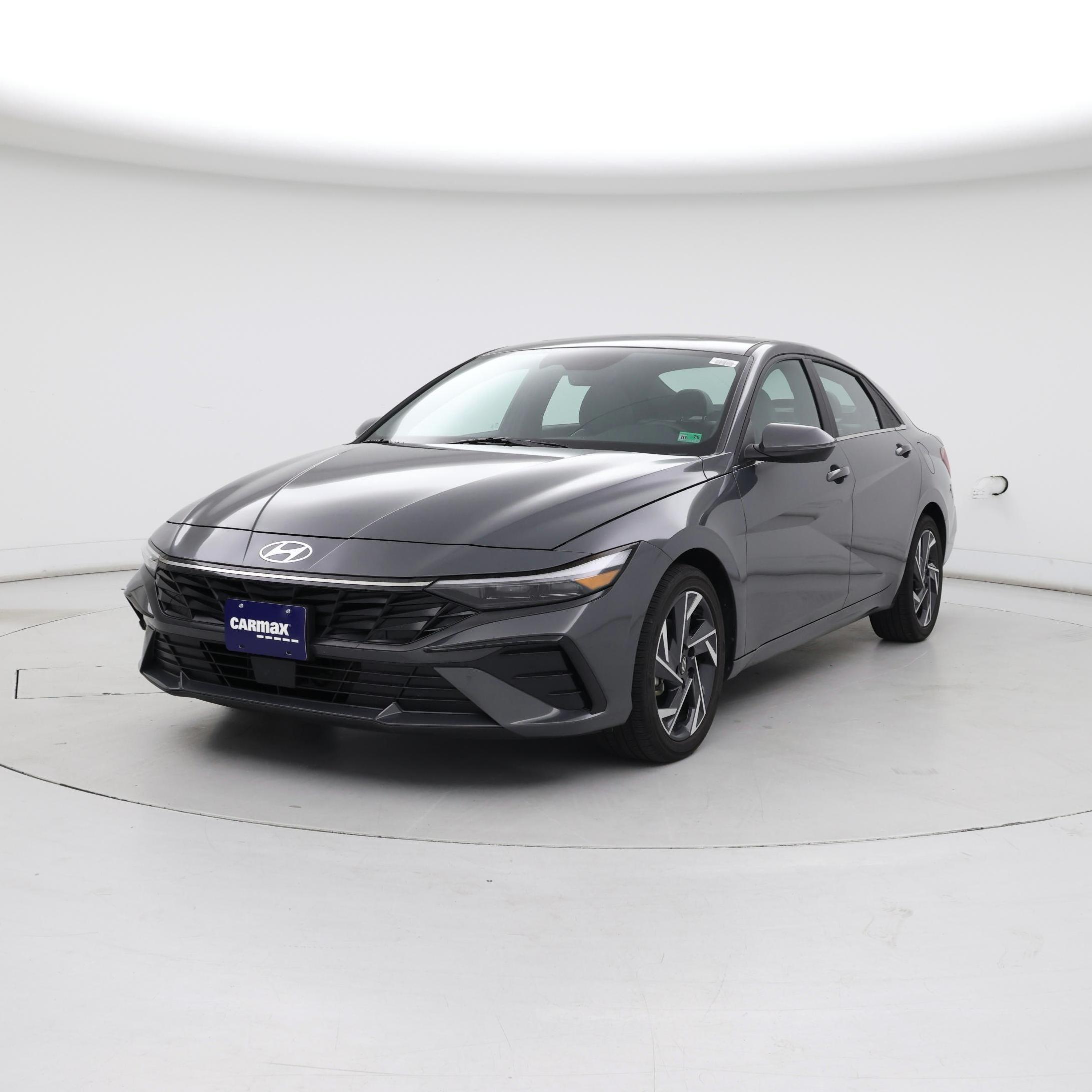 Thumbnail: 2024 Hyundai Elantra - 4