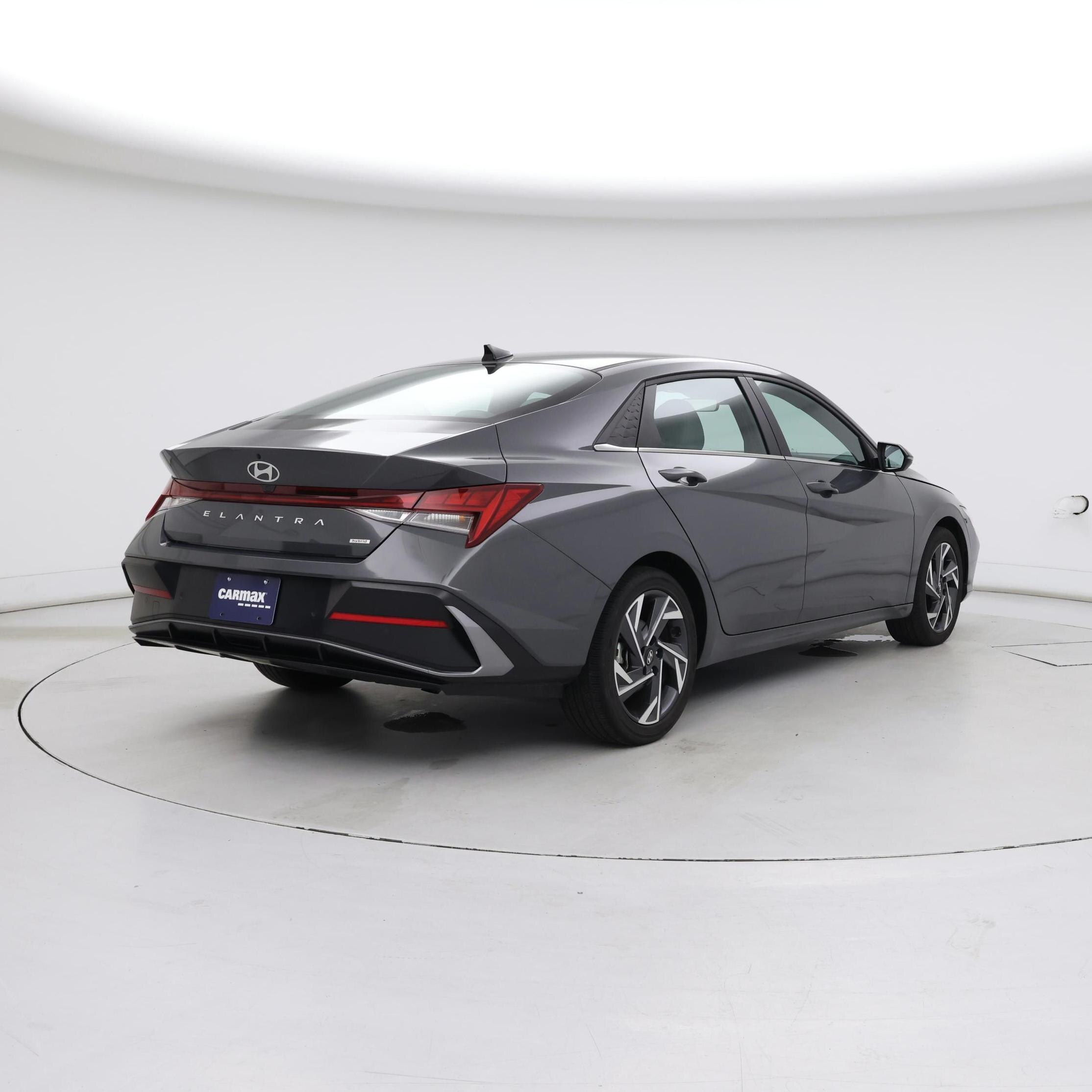 Thumbnail: 2024 Hyundai Elantra - 8