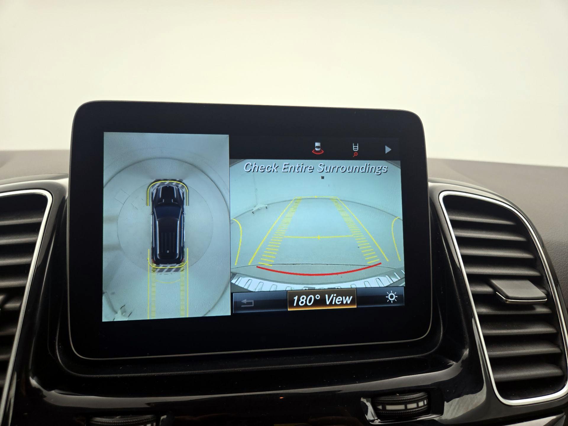 Thumbnail: 2017 Mercedes-Benz GLE - 15