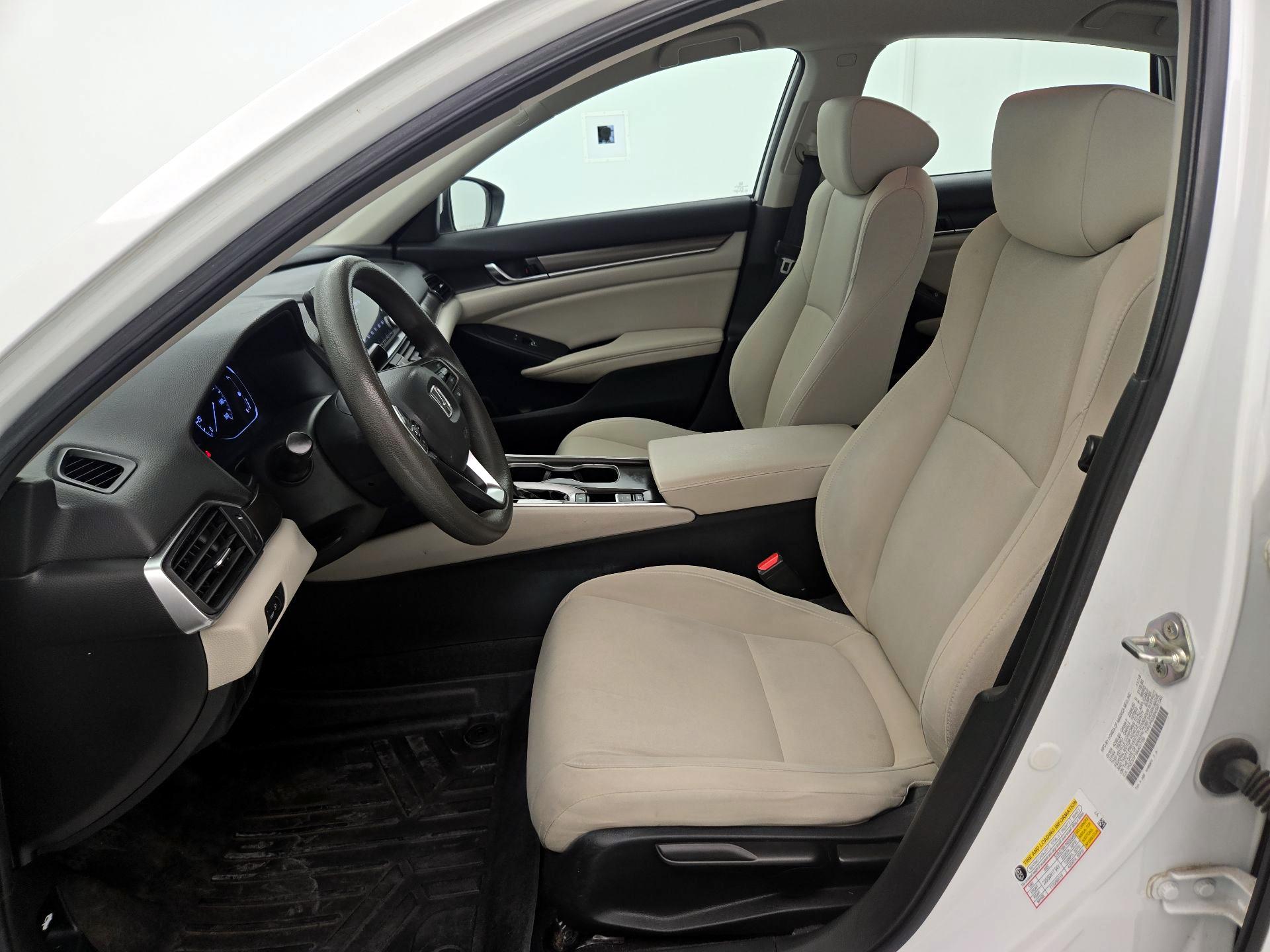 Thumbnail: 2019 Honda Accord - 11