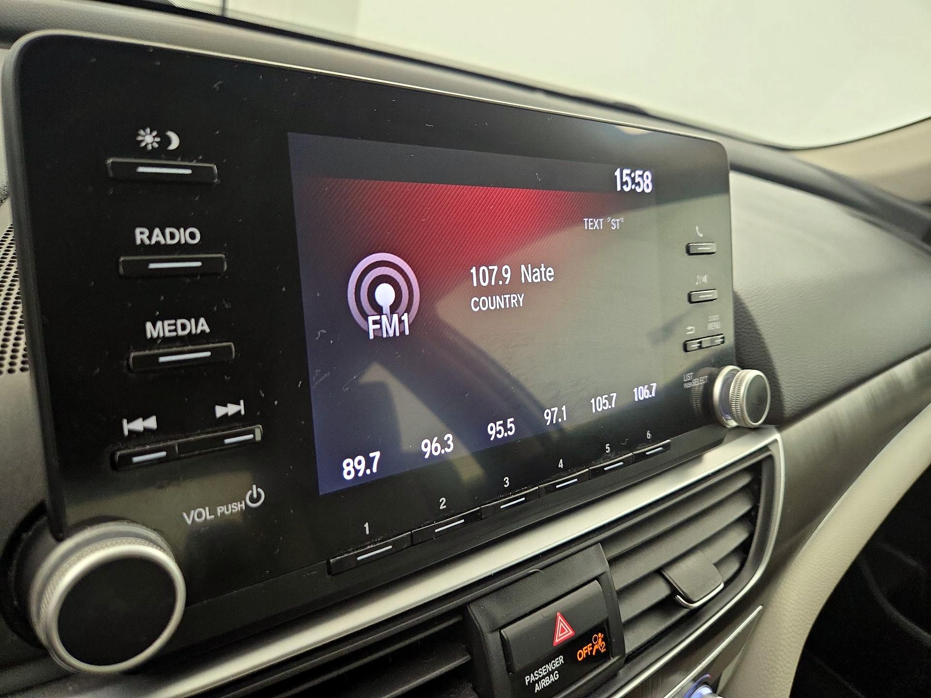 Thumbnail: 2019 Honda Accord - 15