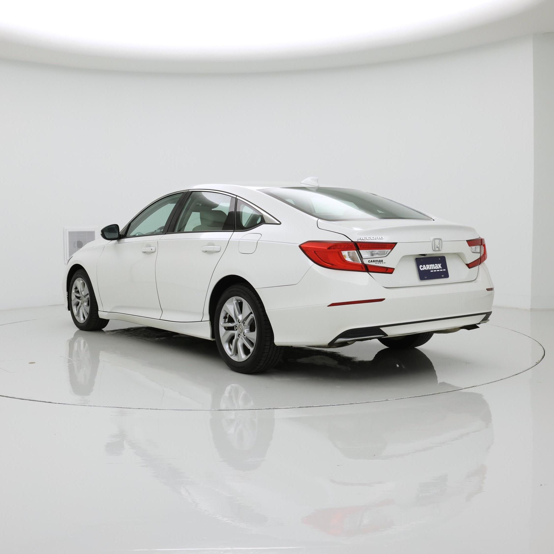 Thumbnail: 2019 Honda Accord - 2