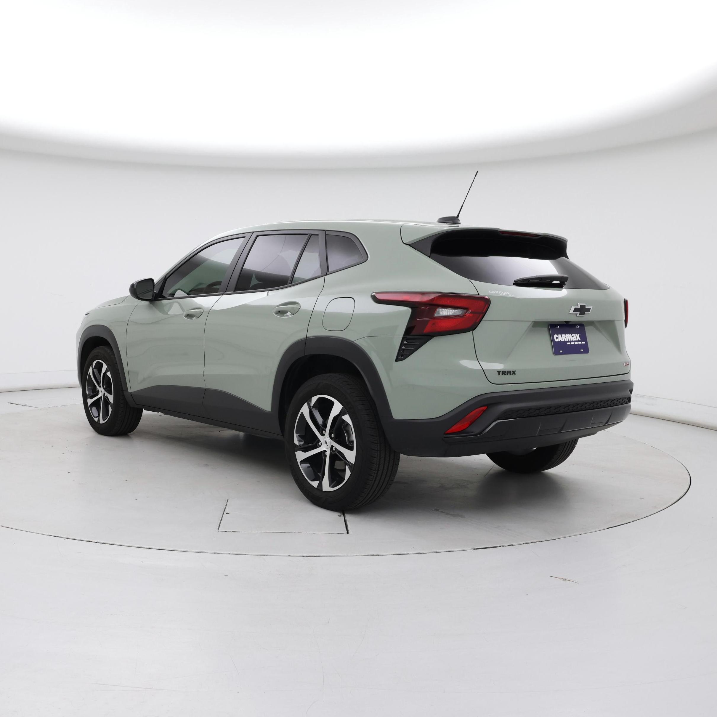 Thumbnail: 2024 Chevrolet Trax - 2