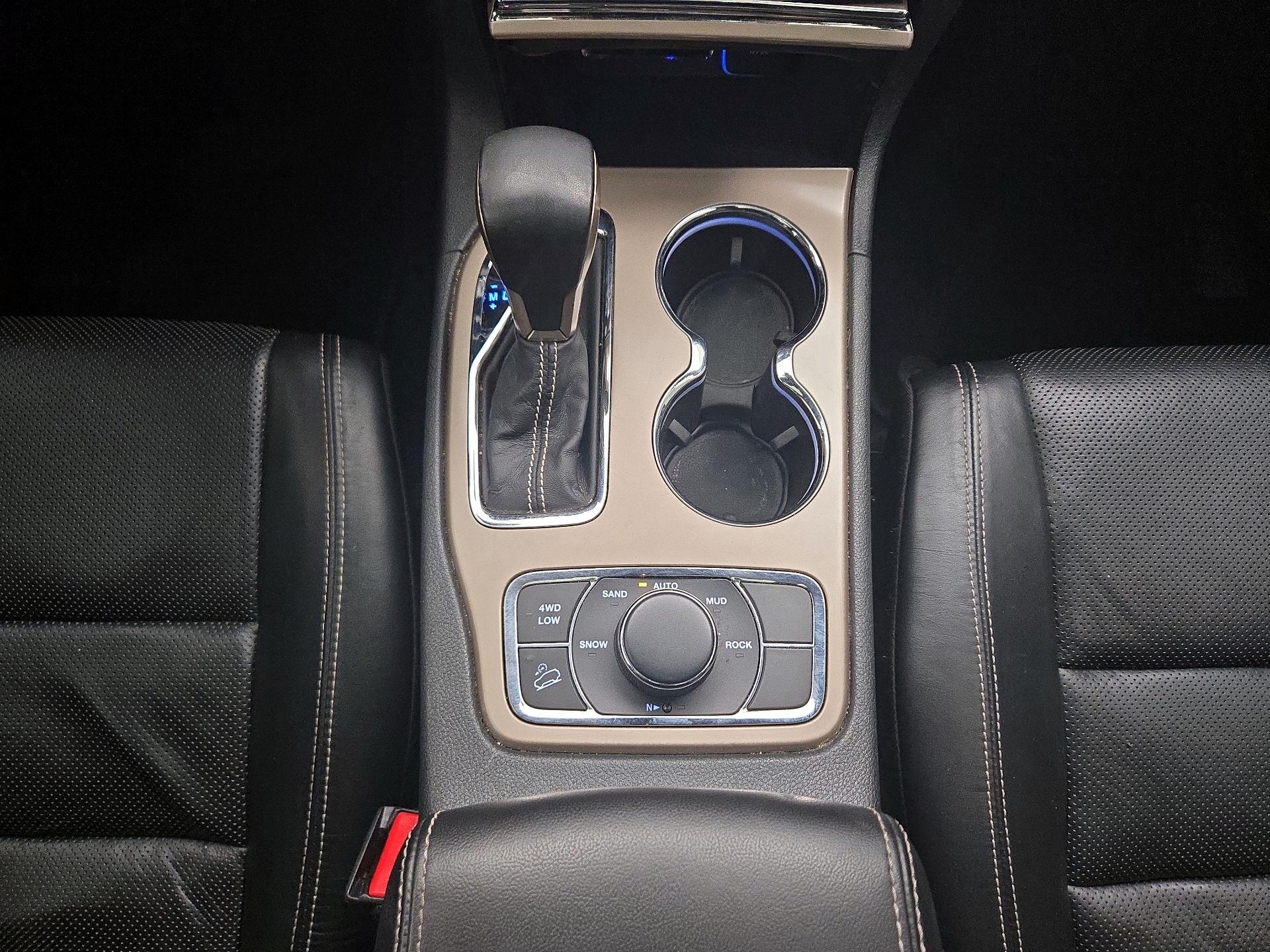 Thumbnail: 2017 Jeep Grand Cherokee - 18