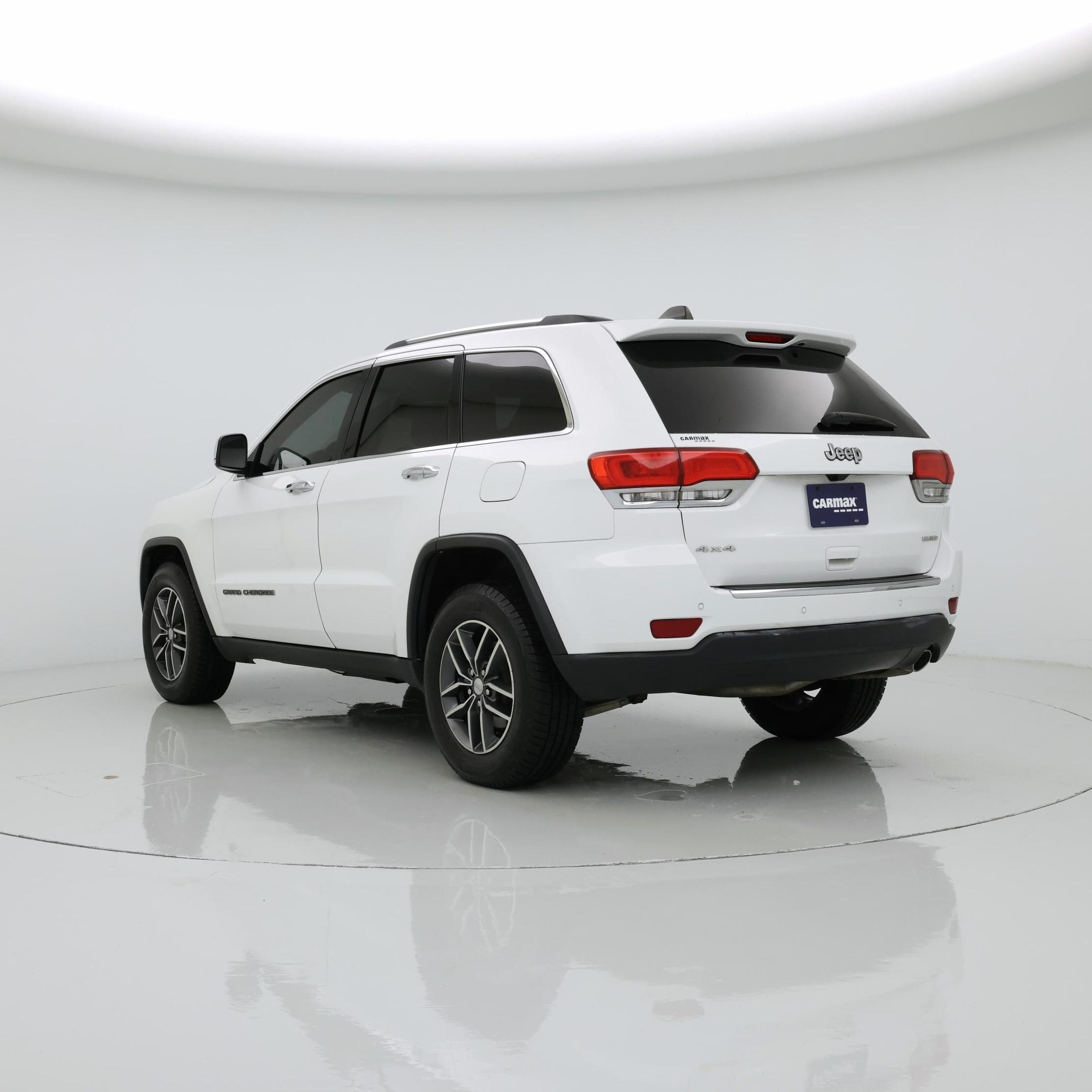 Thumbnail: 2017 Jeep Grand Cherokee - 2