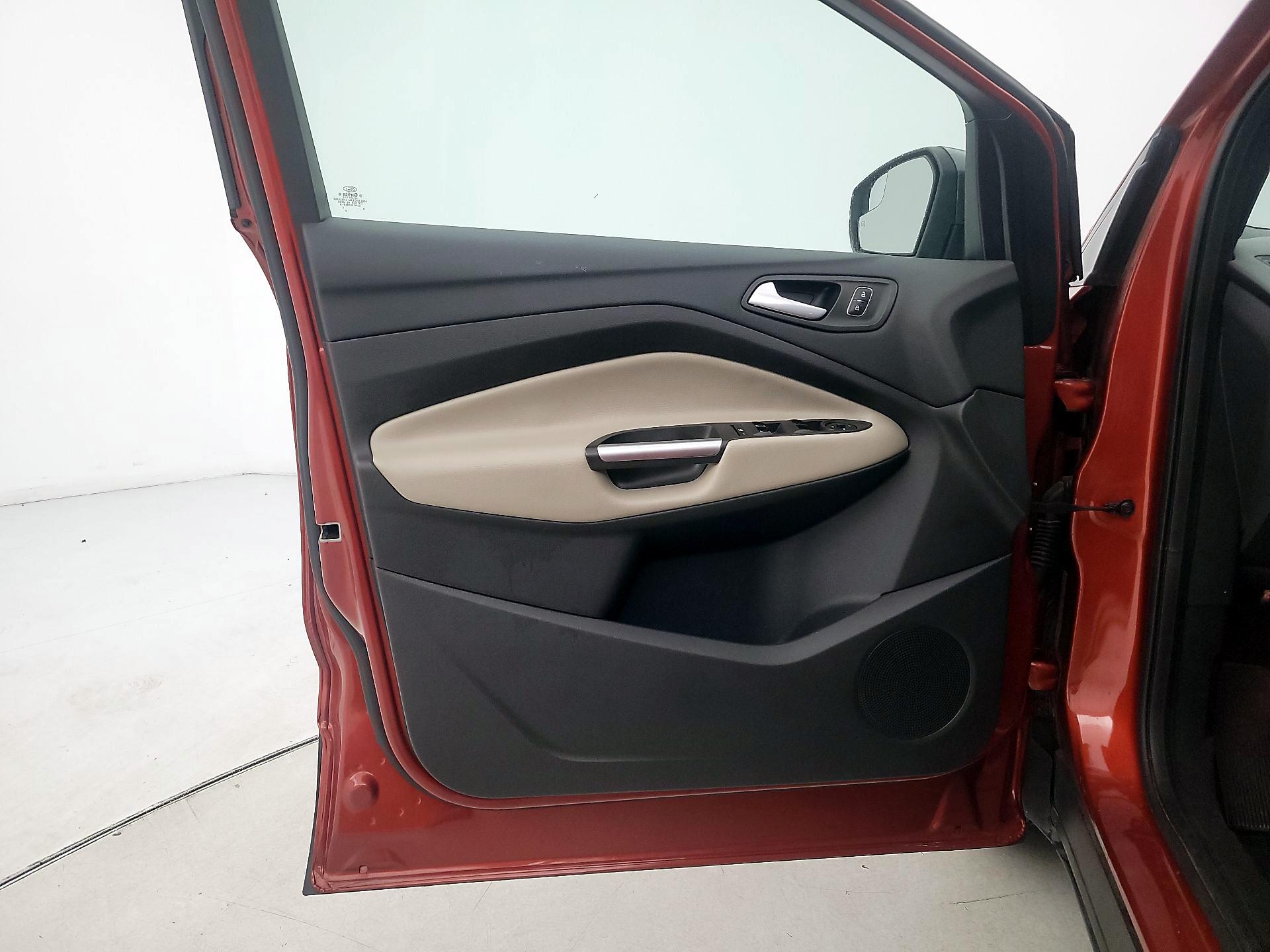 Thumbnail: 2019 Ford Escape - 12