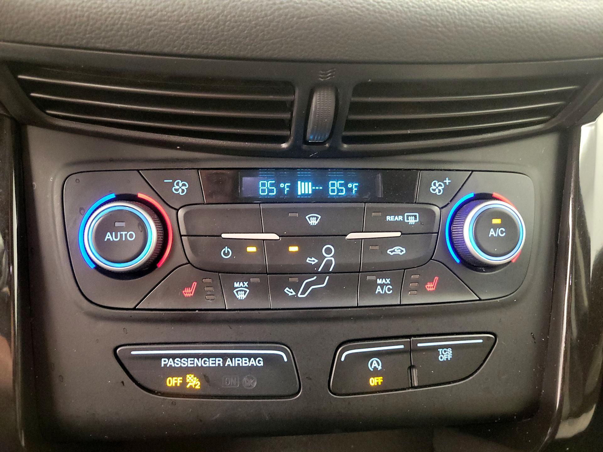 Thumbnail: 2019 Ford Escape - 16