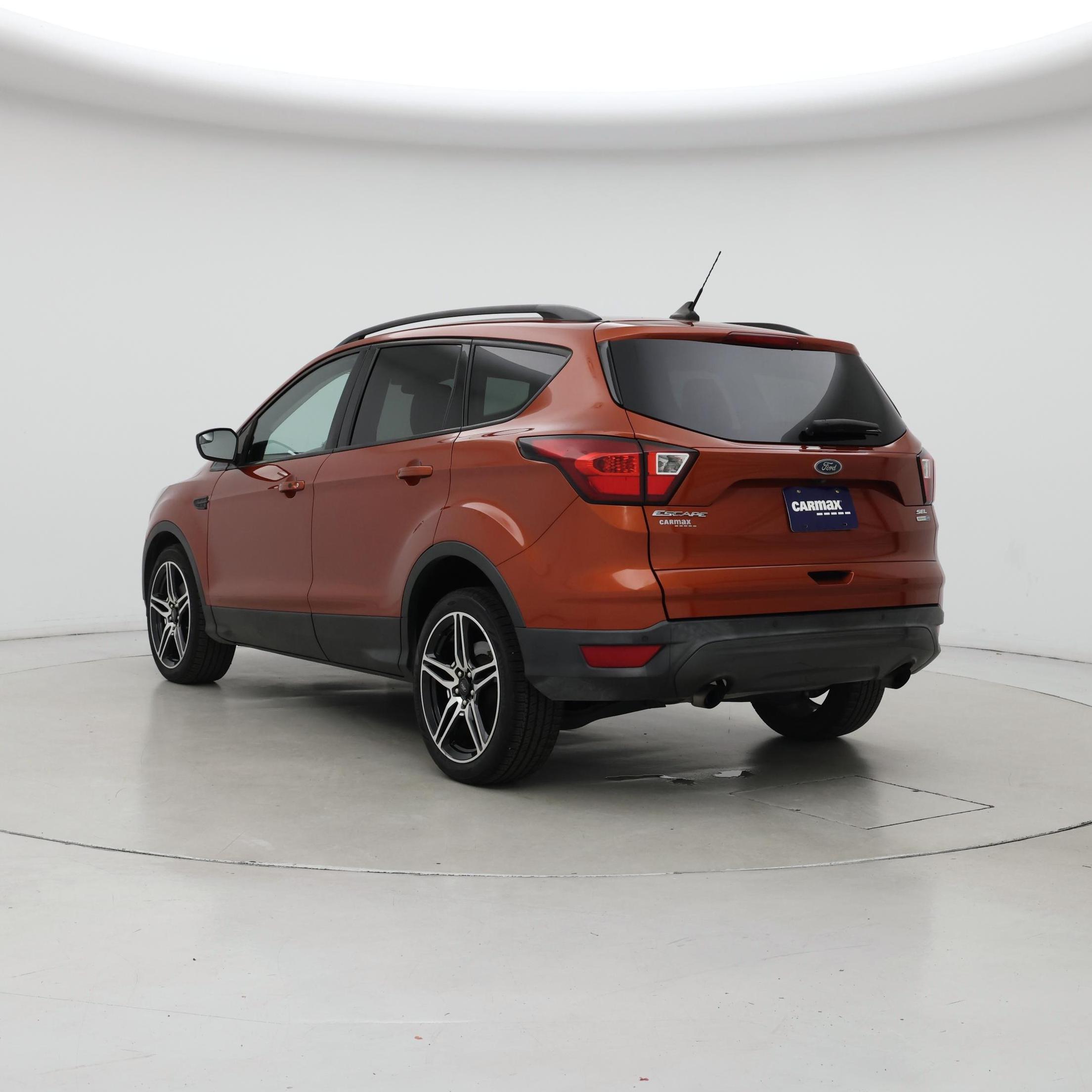 Thumbnail: 2019 Ford Escape - 2