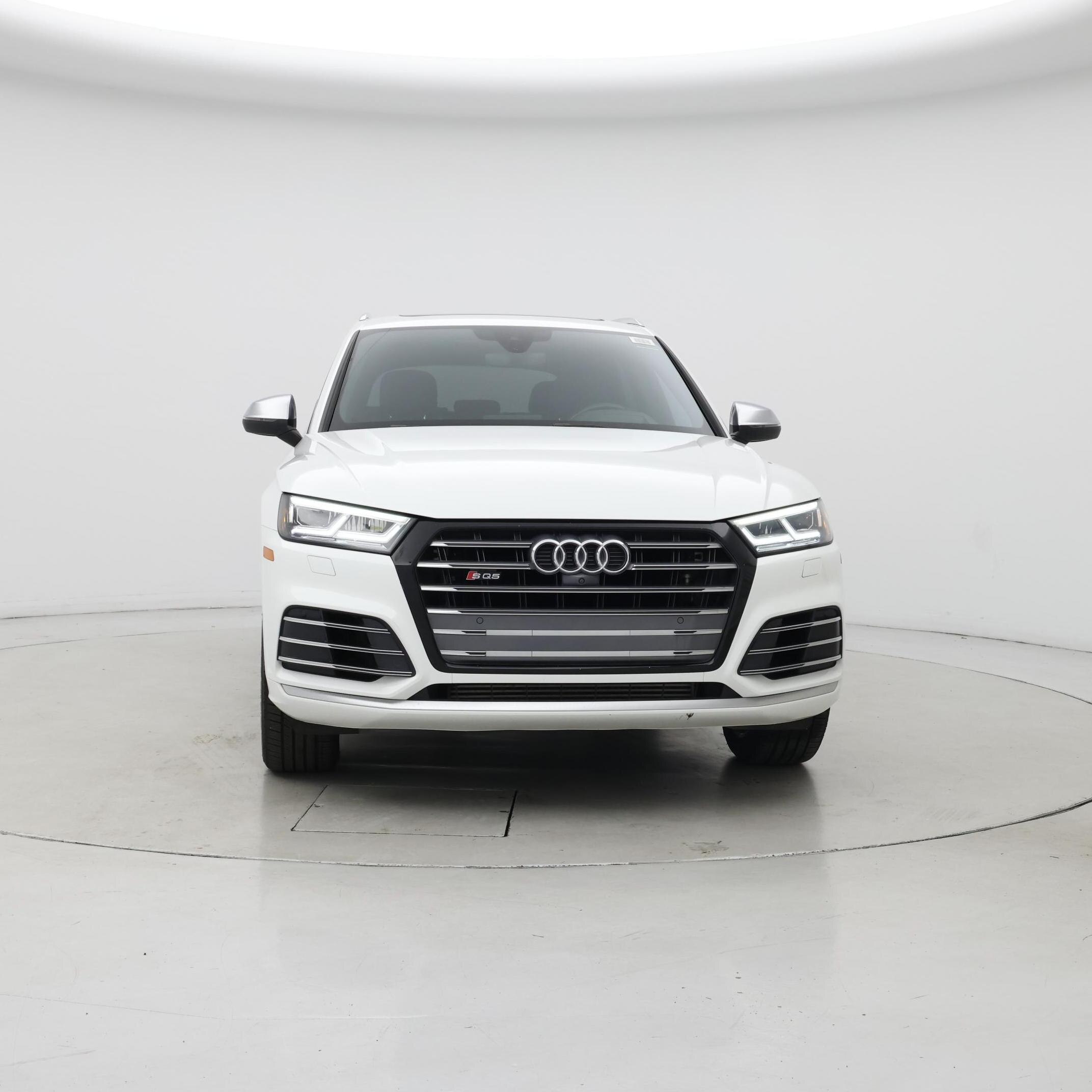 Thumbnail: 2018 Audi SQ5 - 5