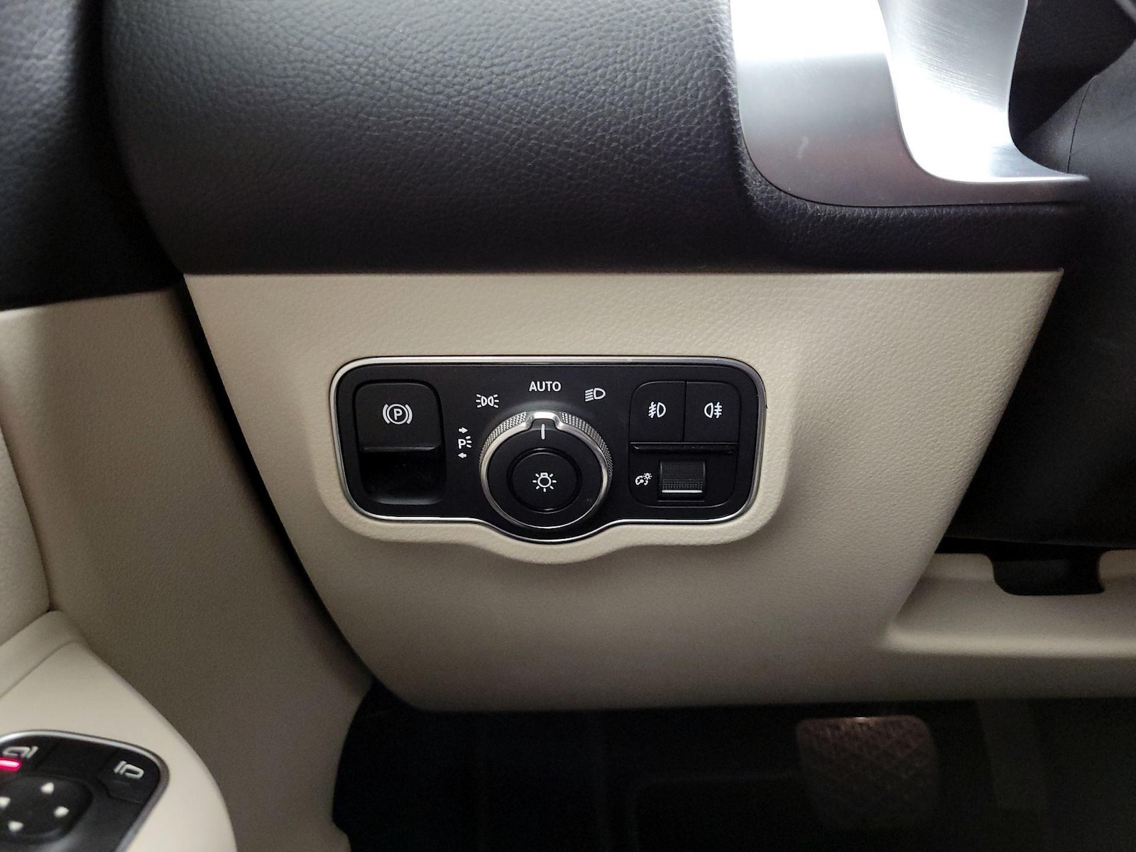 2022 Mercedes-Benz GLB Base - Photo 14