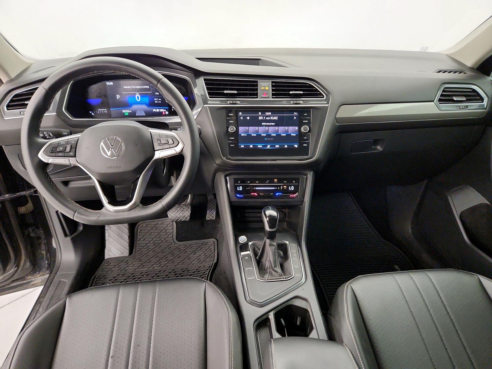 Thumbnail: 2022 Volkswagen Tiguan - 9