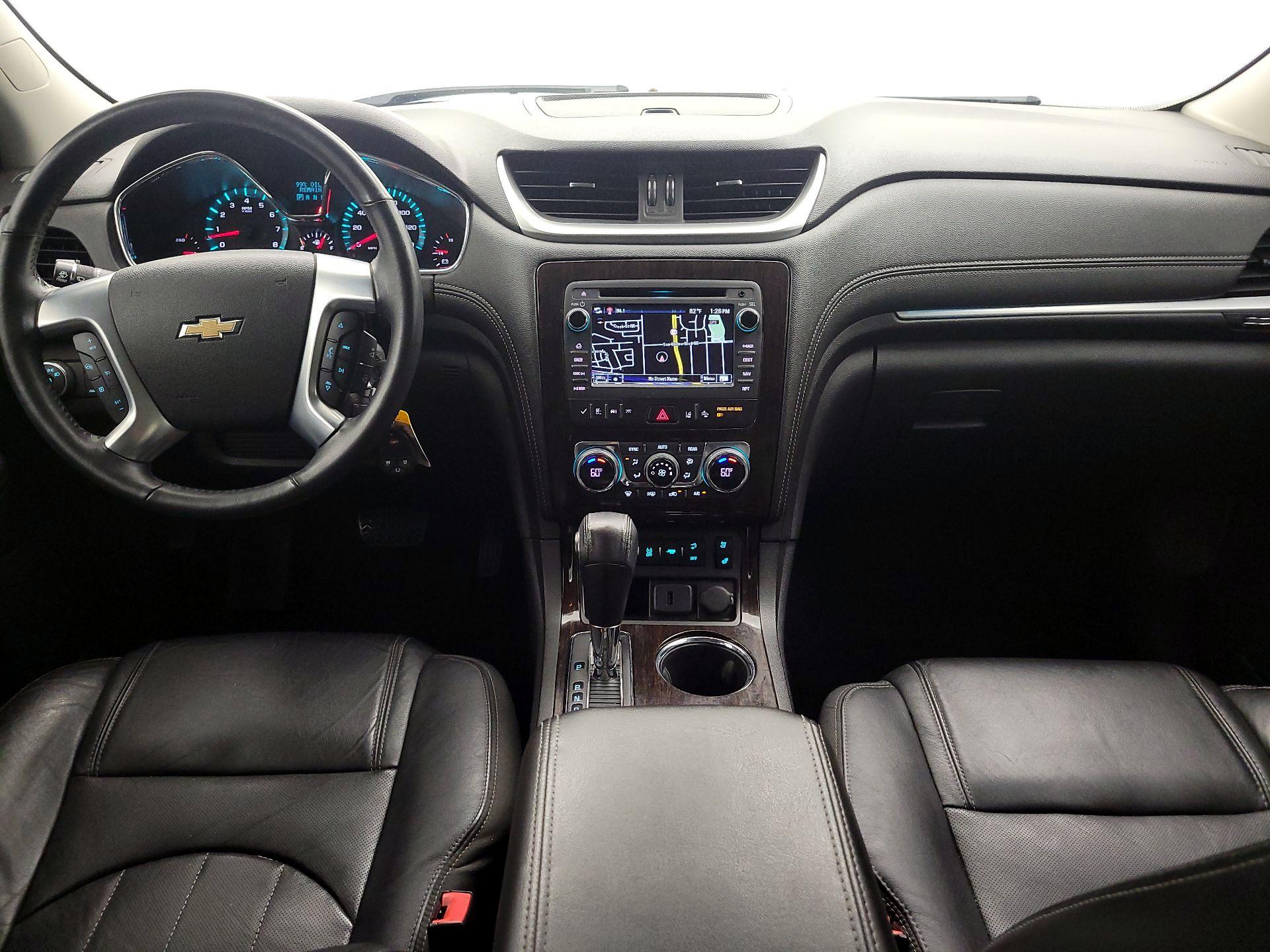 Thumbnail: 2017 Chevrolet Traverse - 9