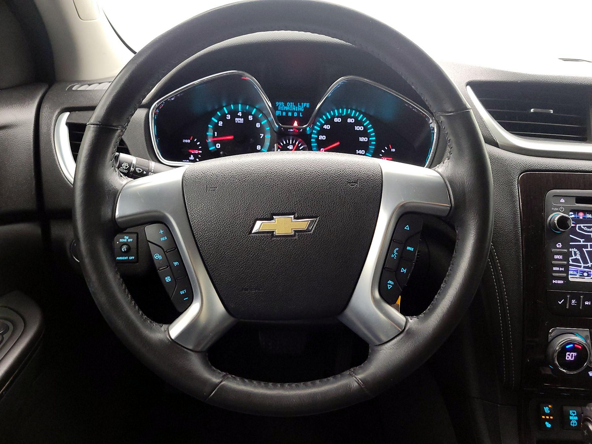Thumbnail: 2017 Chevrolet Traverse - 10