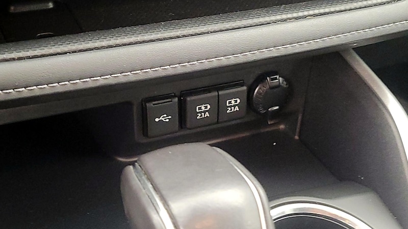 2020 Toyota Highlander XLE 18