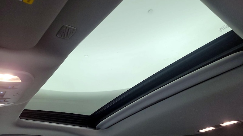 2020 Toyota Highlander XLE 19
