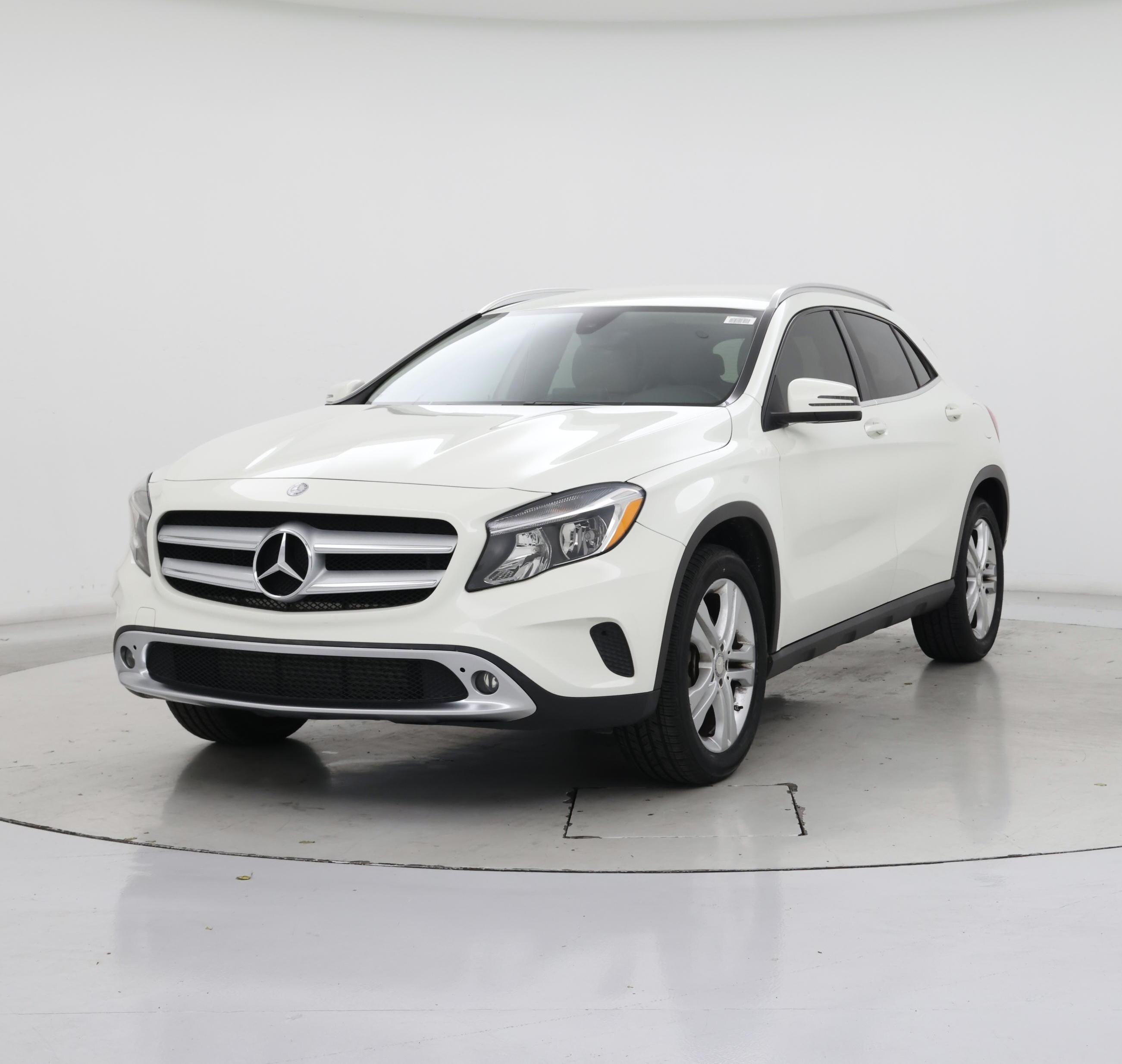Thumbnail: 2016 Mercedes-Benz GLA - 4