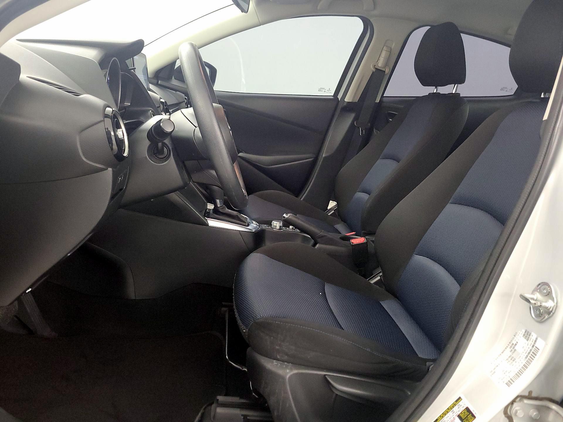 Thumbnail: 2019 Toyota Yaris - 11