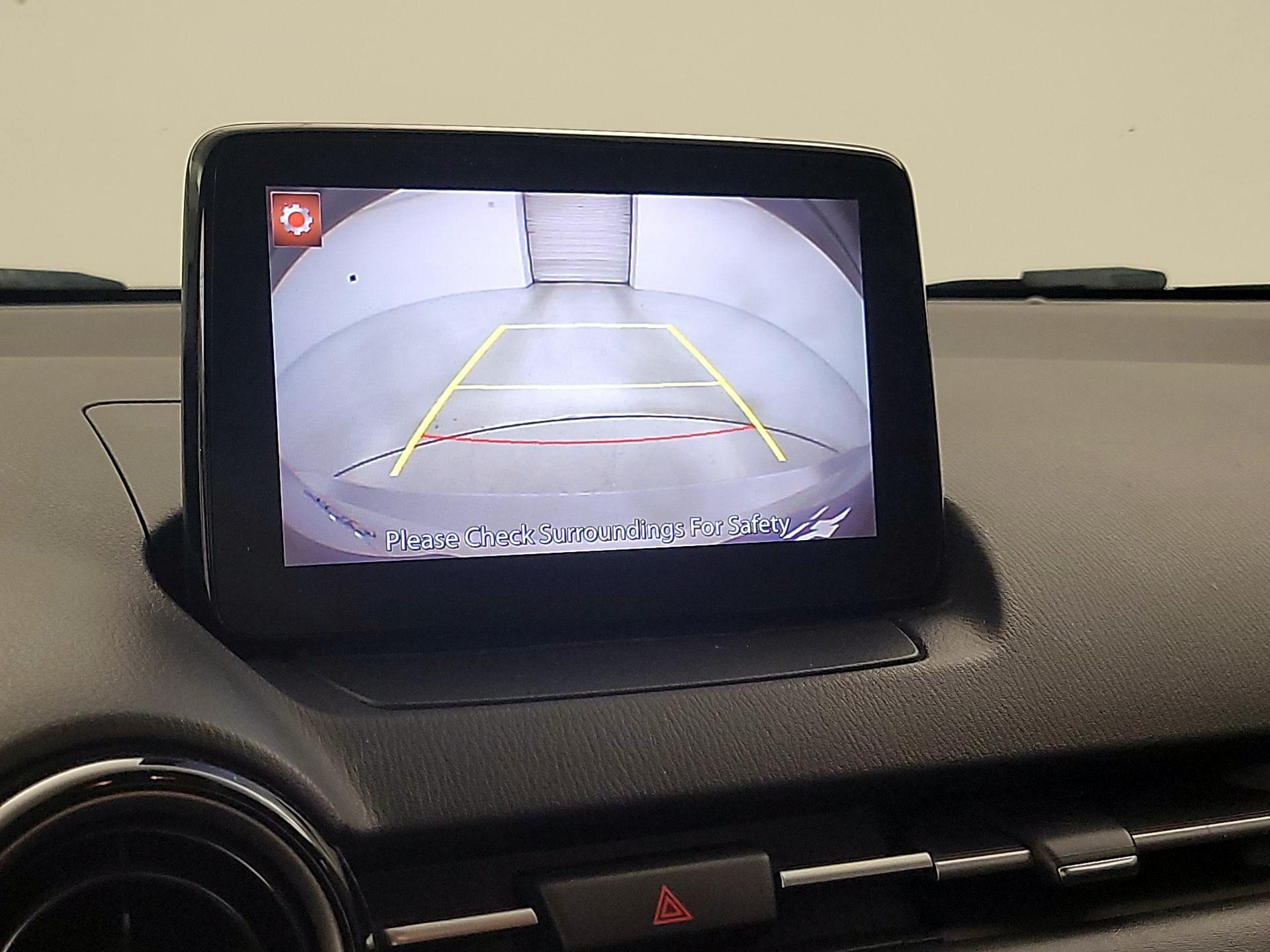 Thumbnail: 2019 Toyota Yaris - 15