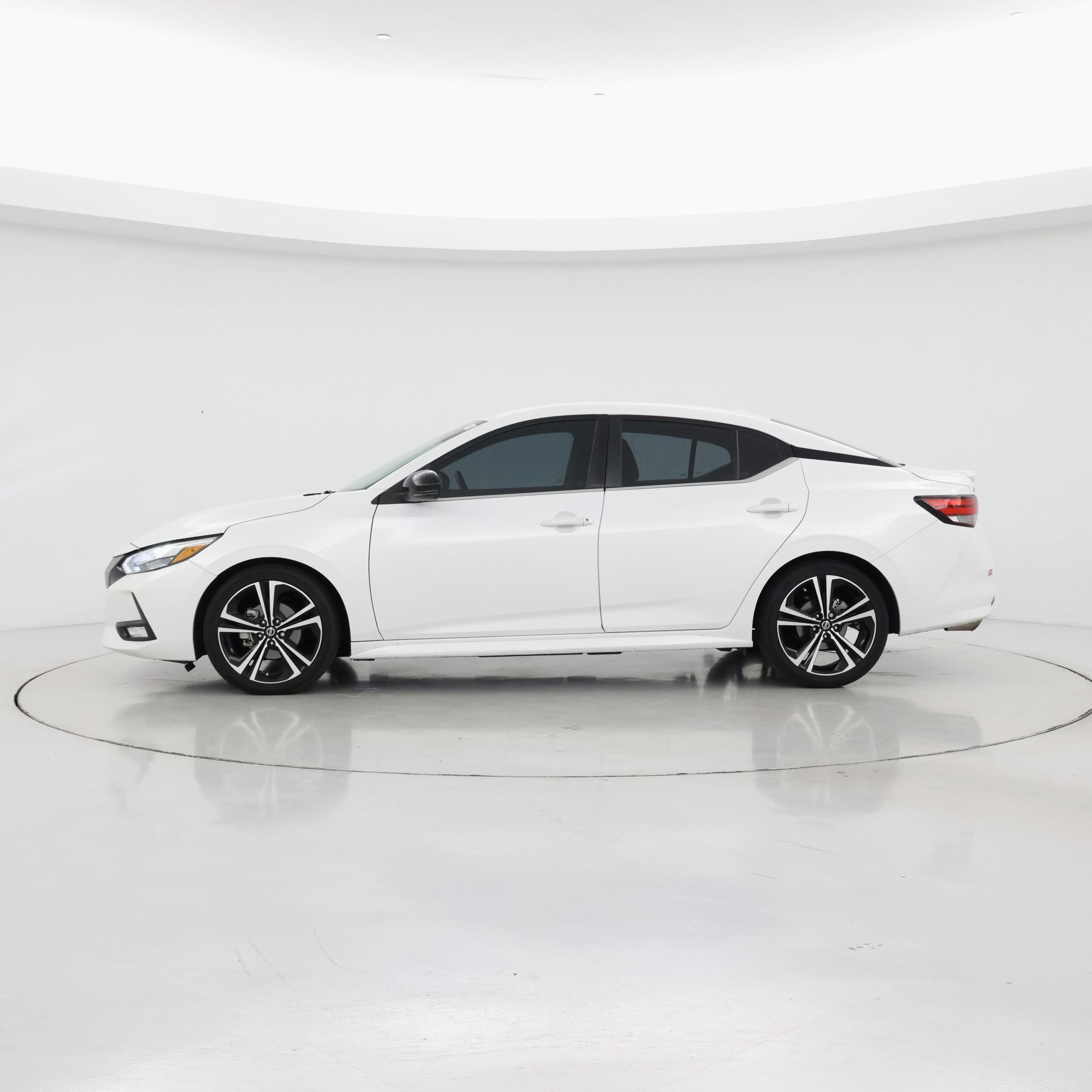 Thumbnail: 2022 Nissan Sentra - 3