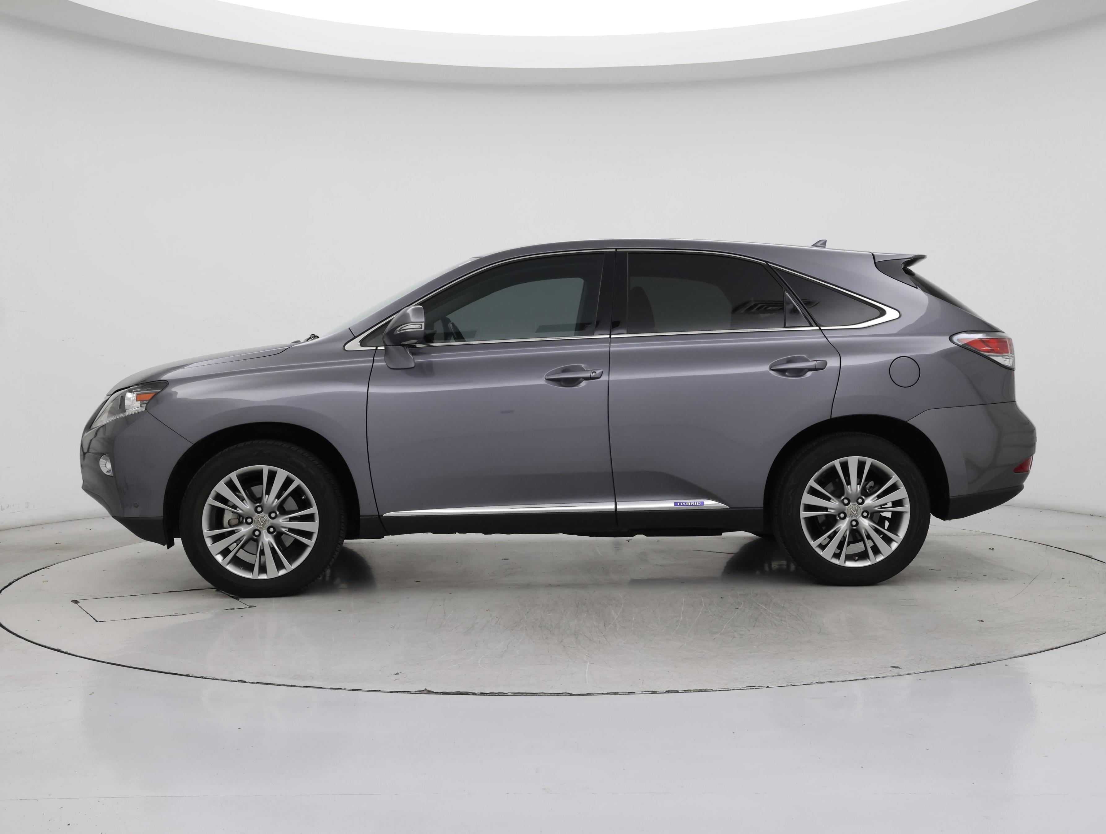 Thumbnail: 2013 Lexus RX - 3