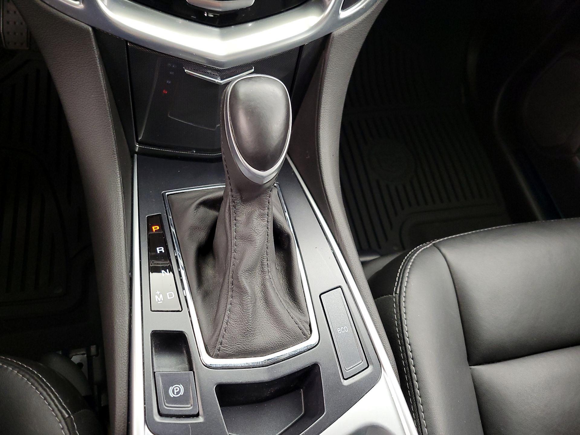 Thumbnail: 2016 Cadillac SRX - 17
