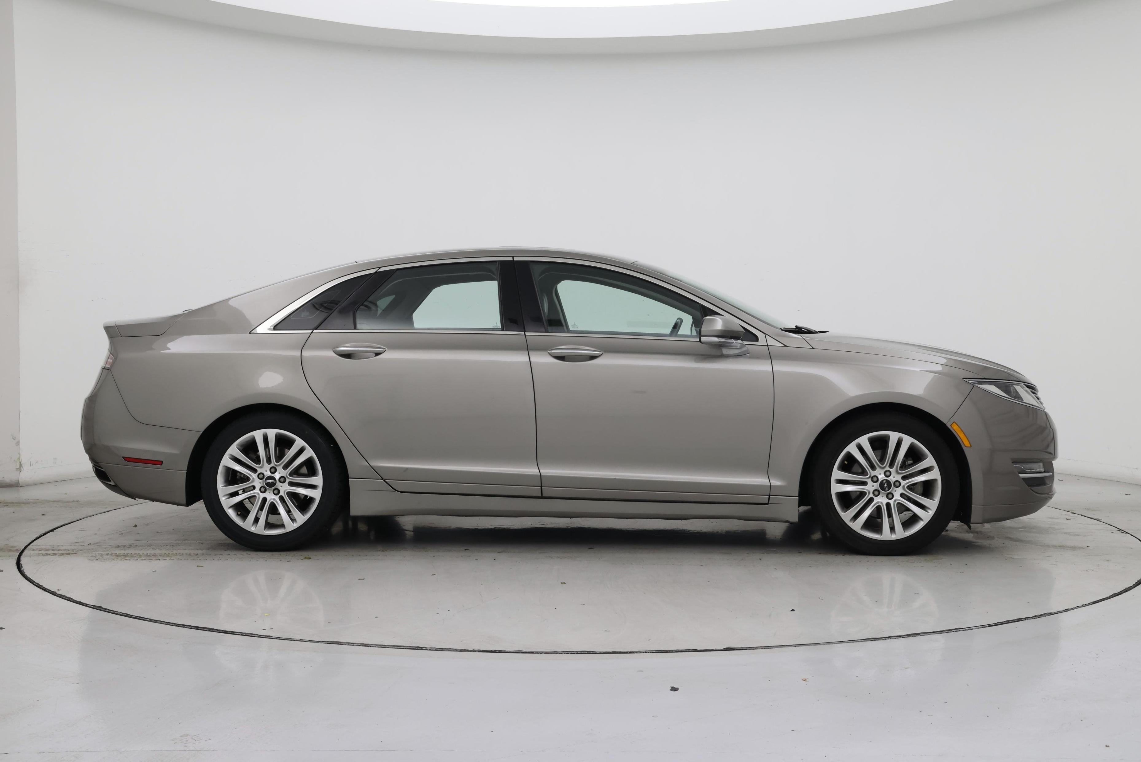 Thumbnail: 2015 Lincoln MKZ - 7