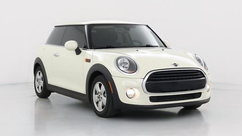 2019 MINI Cooper Hardtop  Hero Image
