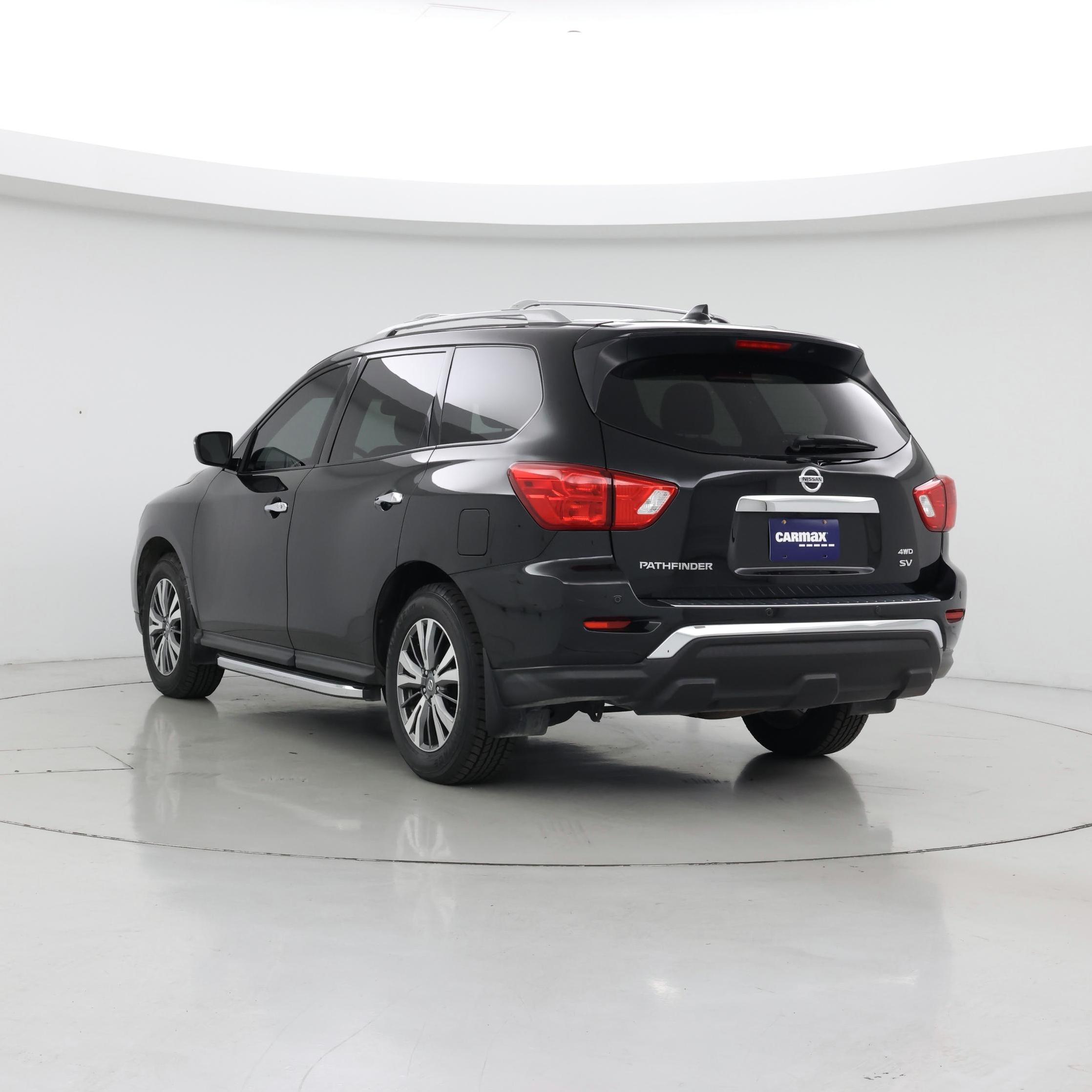 Thumbnail: 2020 Nissan Pathfinder - 2