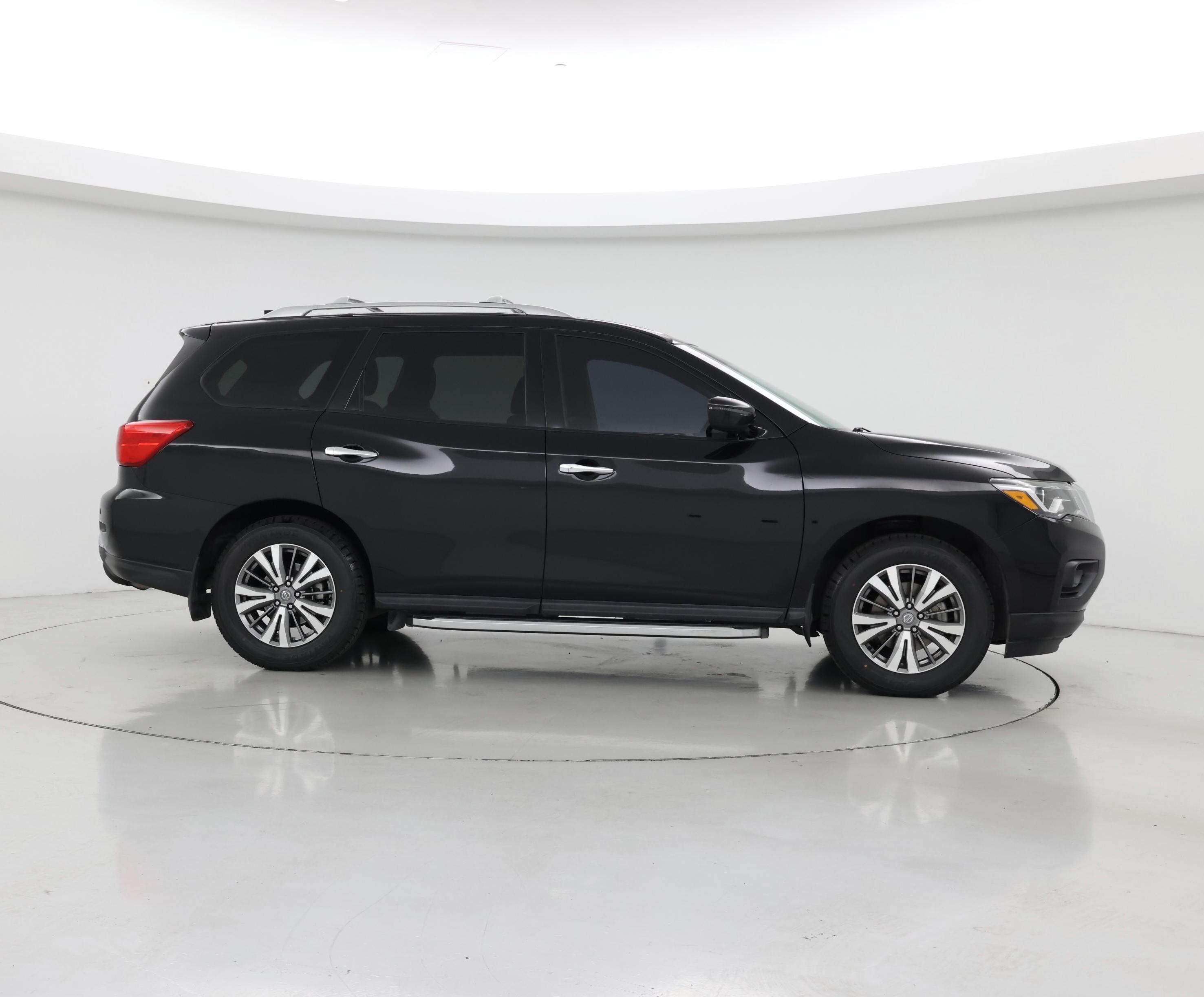 Thumbnail: 2020 Nissan Pathfinder - 7