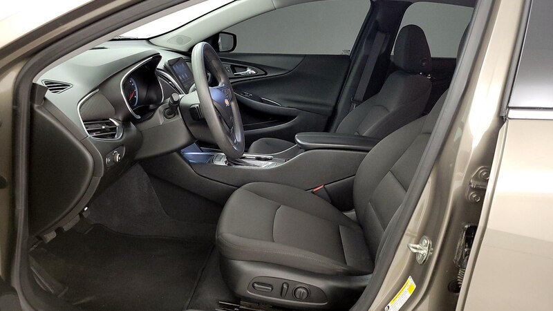 2020 Chevrolet Malibu LT 11