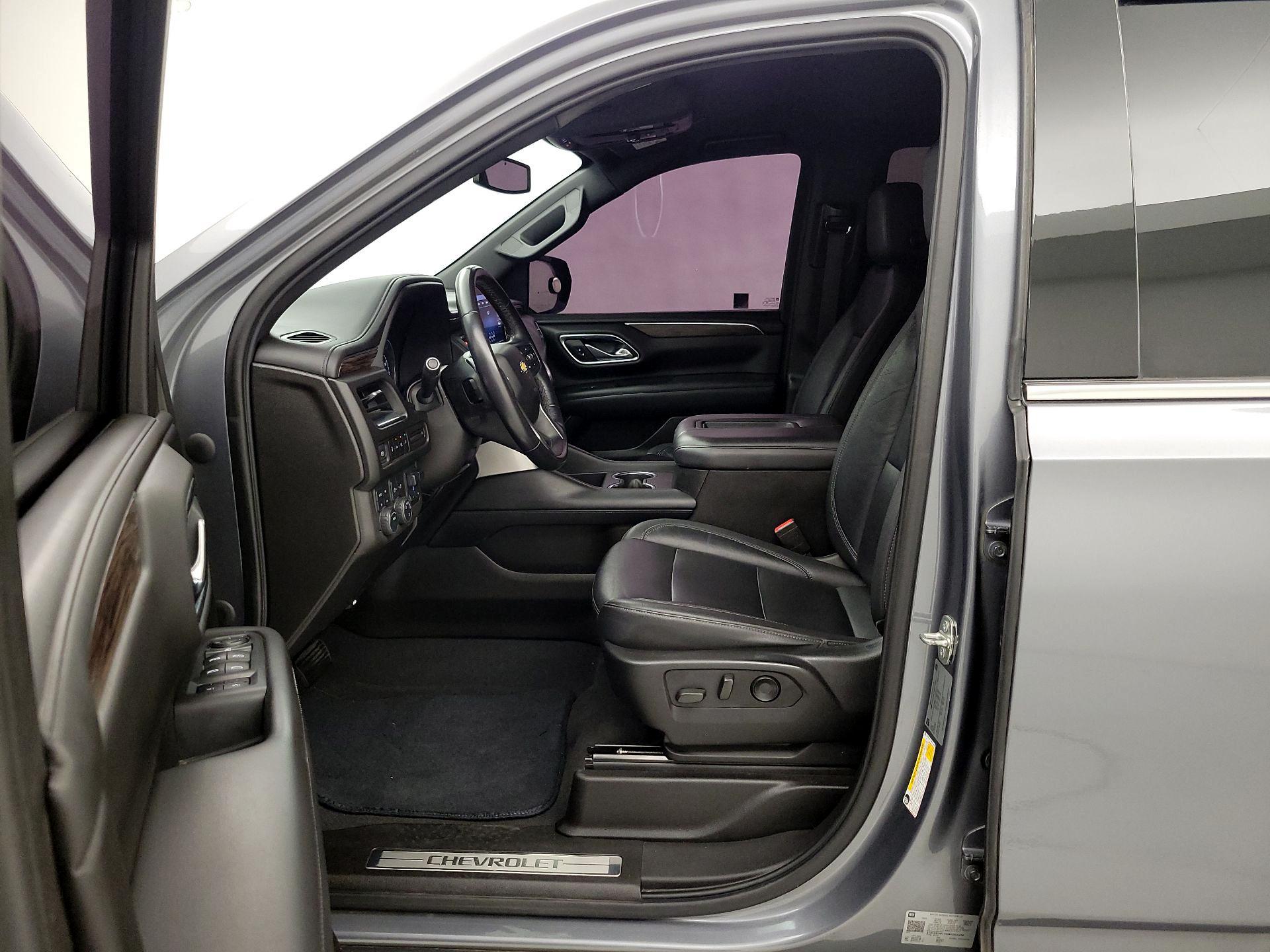Thumbnail: 2021 Chevrolet Tahoe - 11