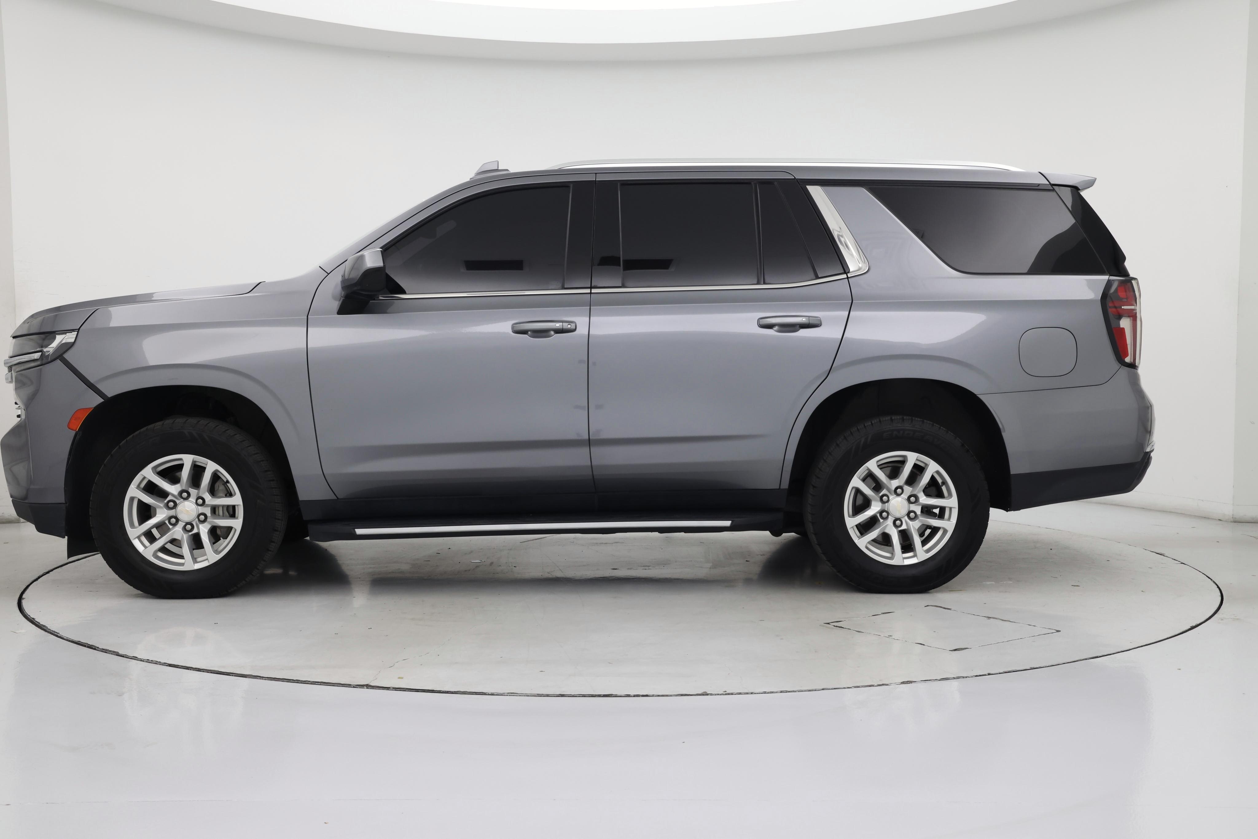Thumbnail: 2021 Chevrolet Tahoe - 3