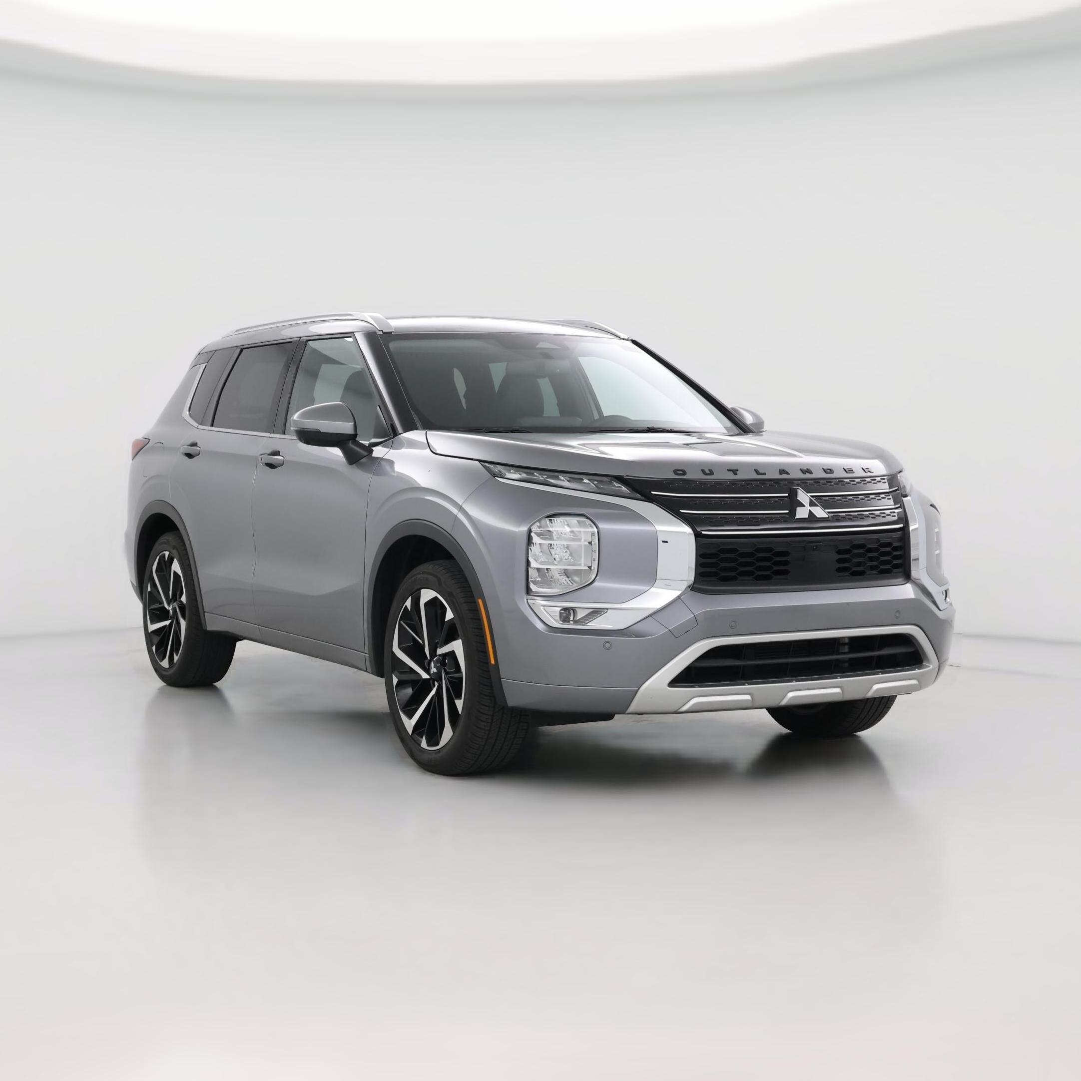 Thumbnail: 2022 Mitsubishi Outlander - 1