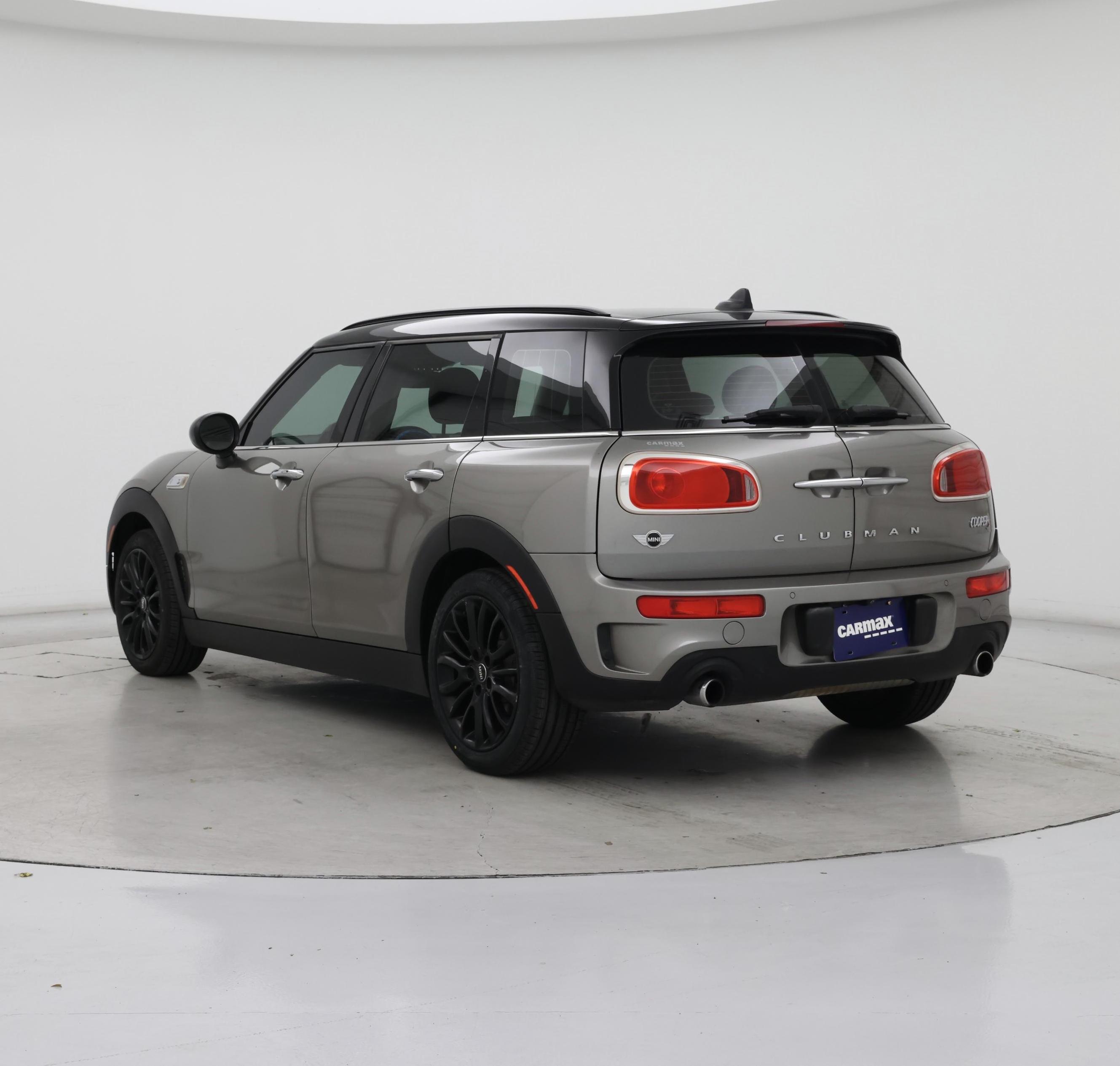 Thumbnail: 2016 MINI Cooper Clubman - 2