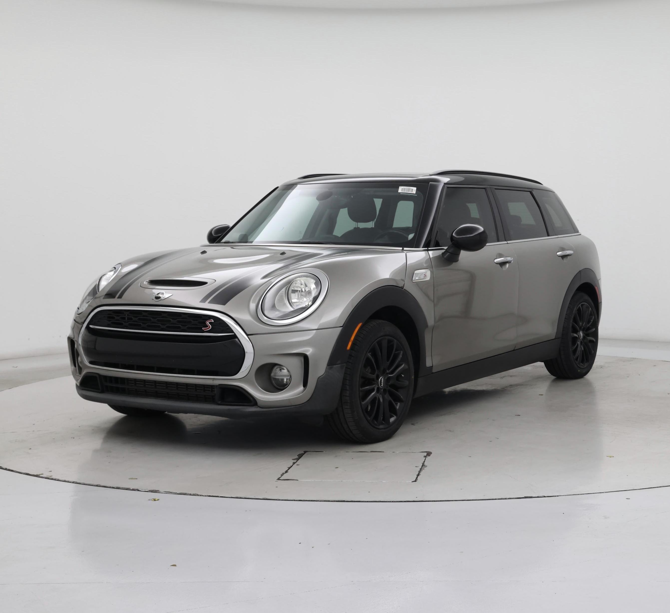 Thumbnail: 2016 MINI Cooper Clubman - 4
