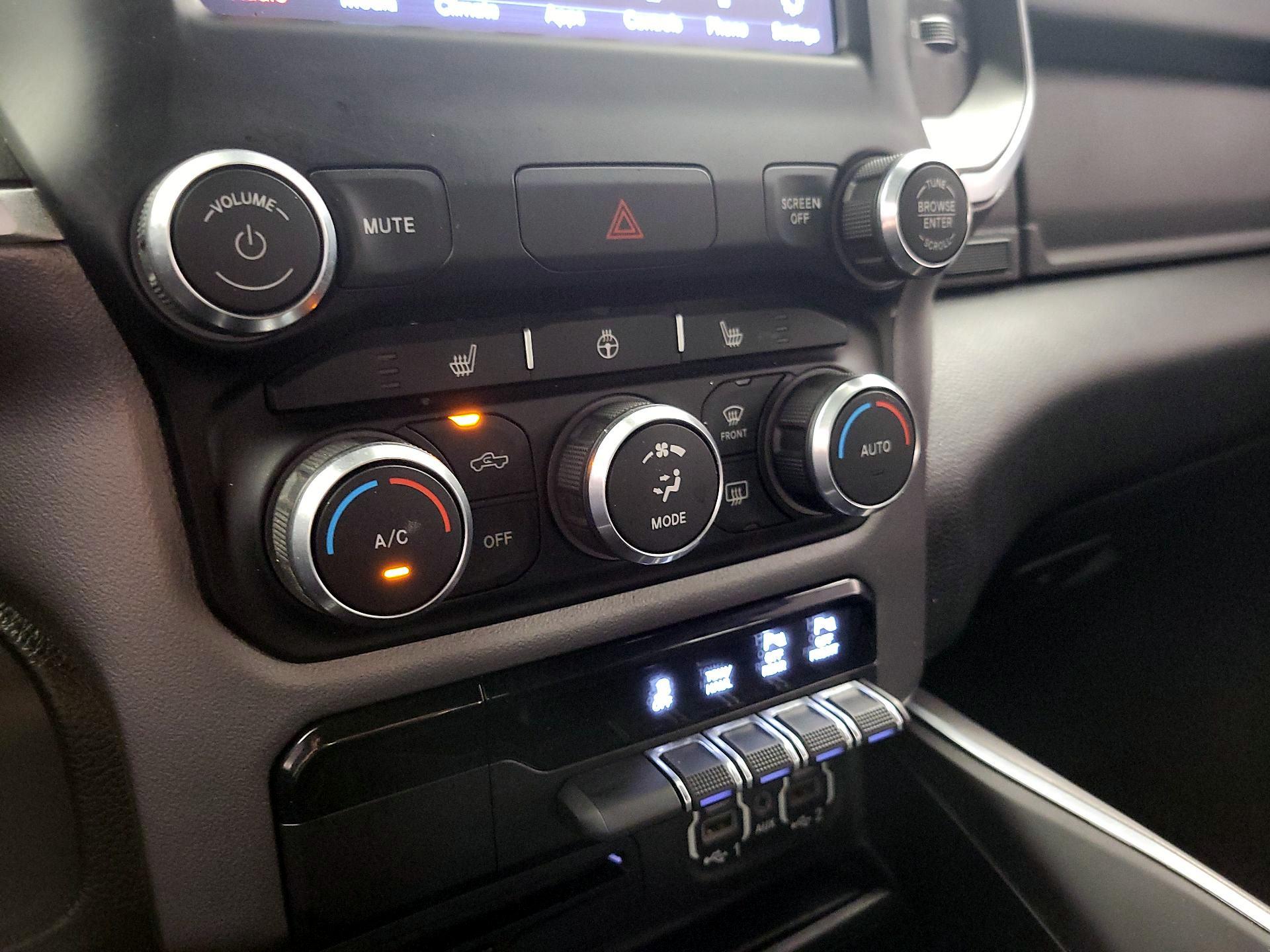 Thumbnail: 2019 RAM 1500 - 16