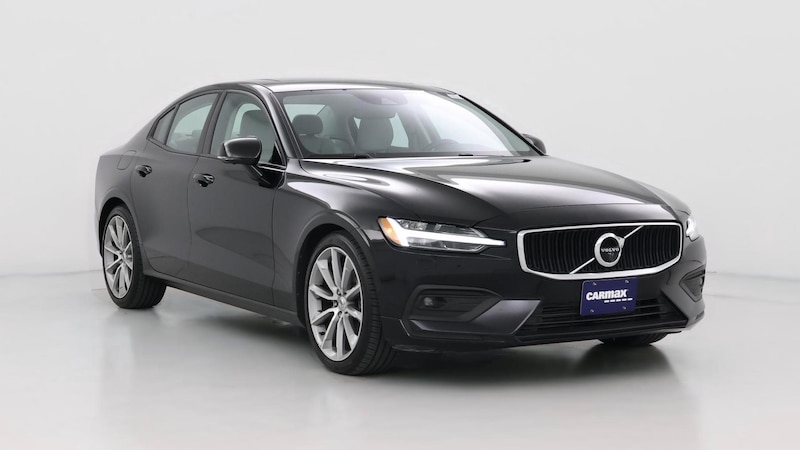2019 Volvo S60 T5 Momentum Hero Image