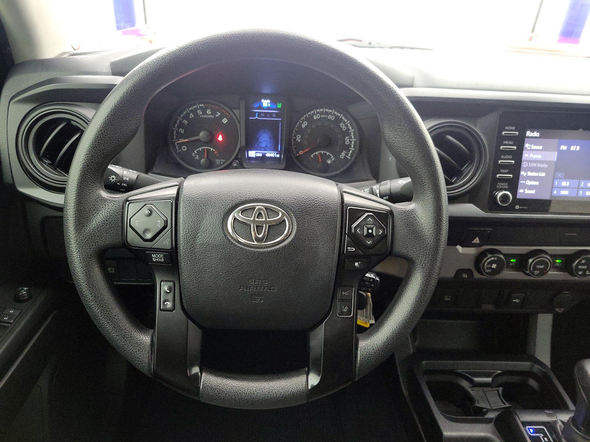 Thumbnail: 2021 Toyota Tacoma - 10