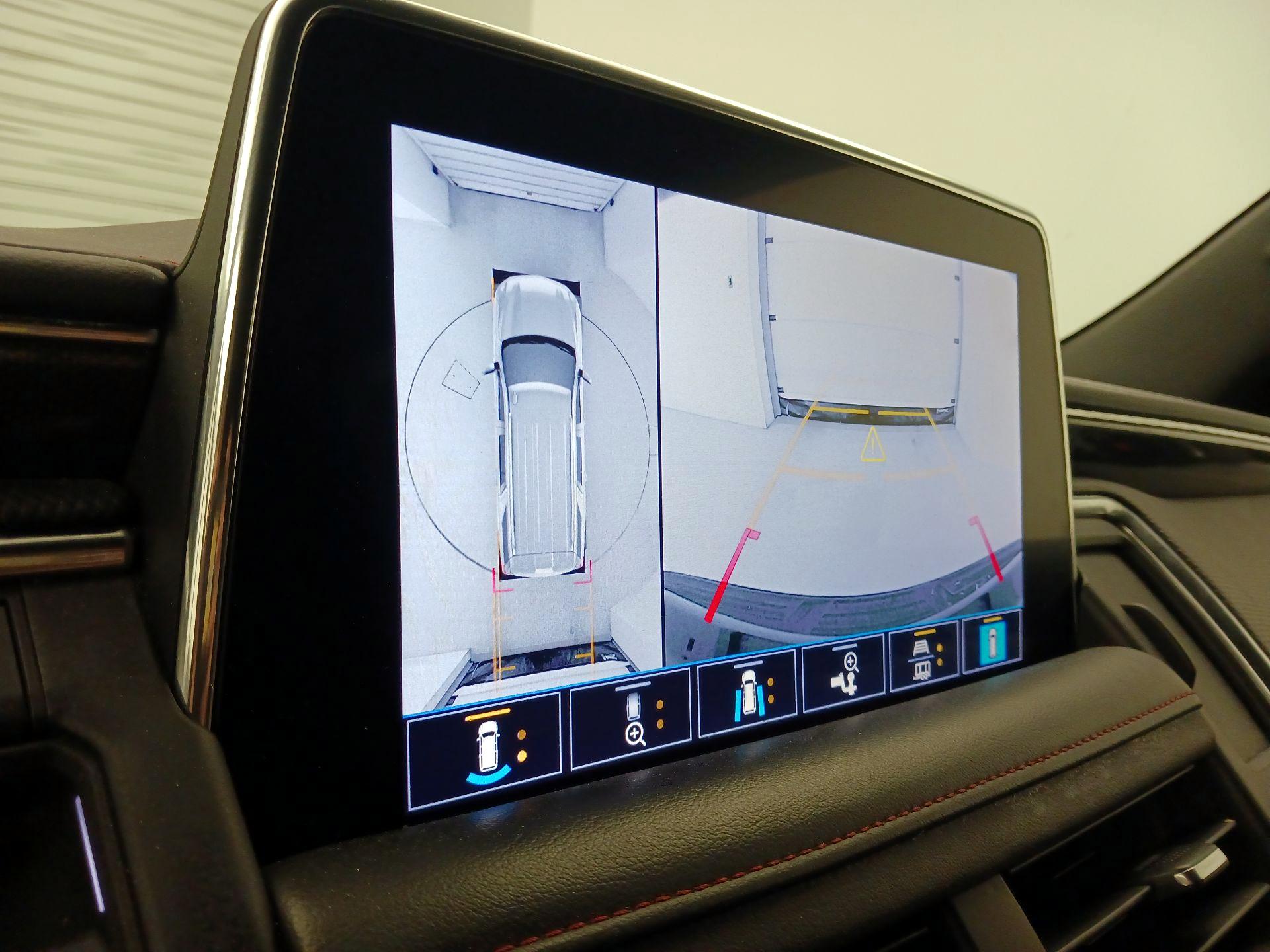 Thumbnail: 2021 Chevrolet Suburban - 14